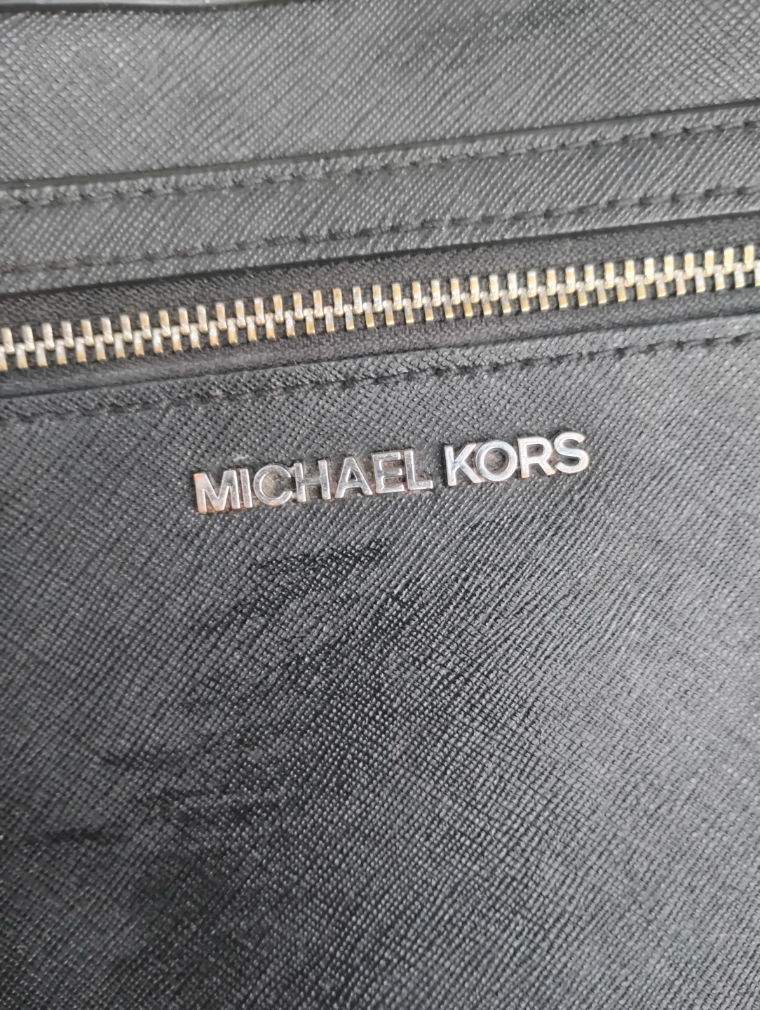 Michael Kors Black Leather Crossbody Bag - photo 2