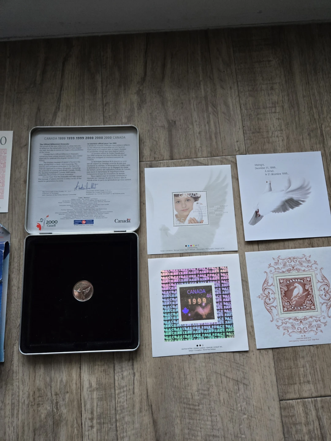 Canada Post Millennium Keepsake & Stamp Collection - photo 3