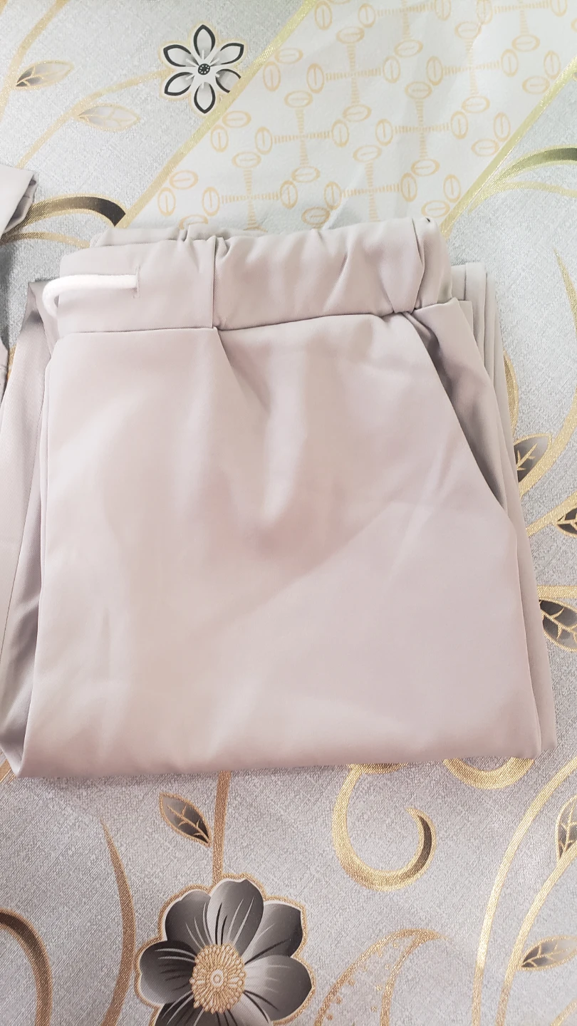 Brand new Women's Elegant Blazer And Jogger Tracksuit - photo 4