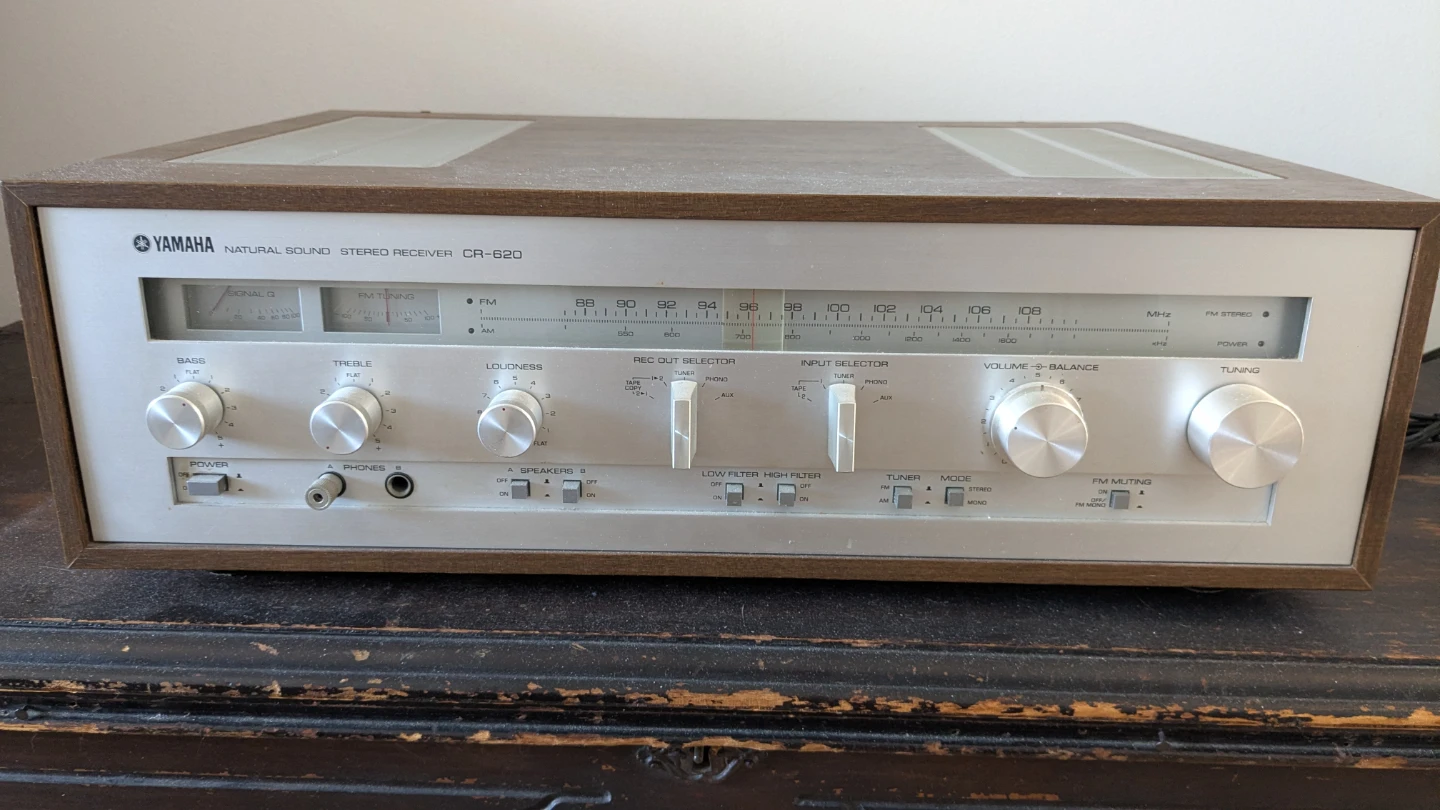 Vintage Yamaha CR-620 Stereo Amp