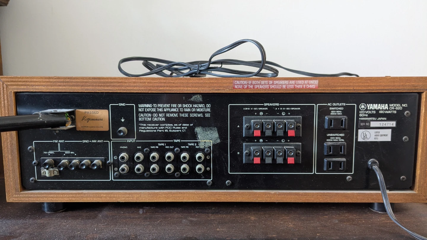 Vintage Yamaha CR-620 Stereo Amp - photo 2