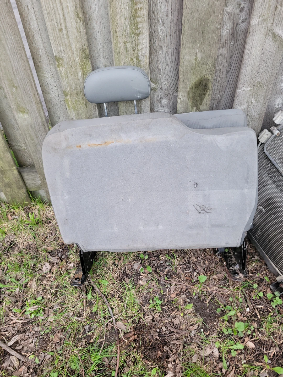 Grey Fabric Car Seat with Headrest outta dodge dakota  crew cab - photo 3