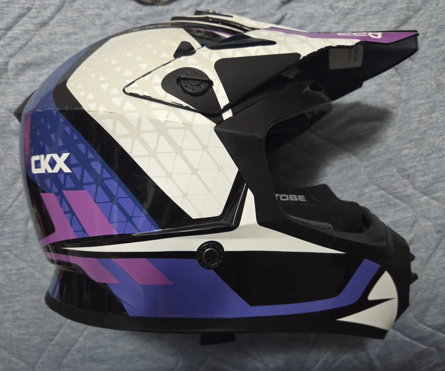 CKX Motorcycle Helmet - Size M - photo 4