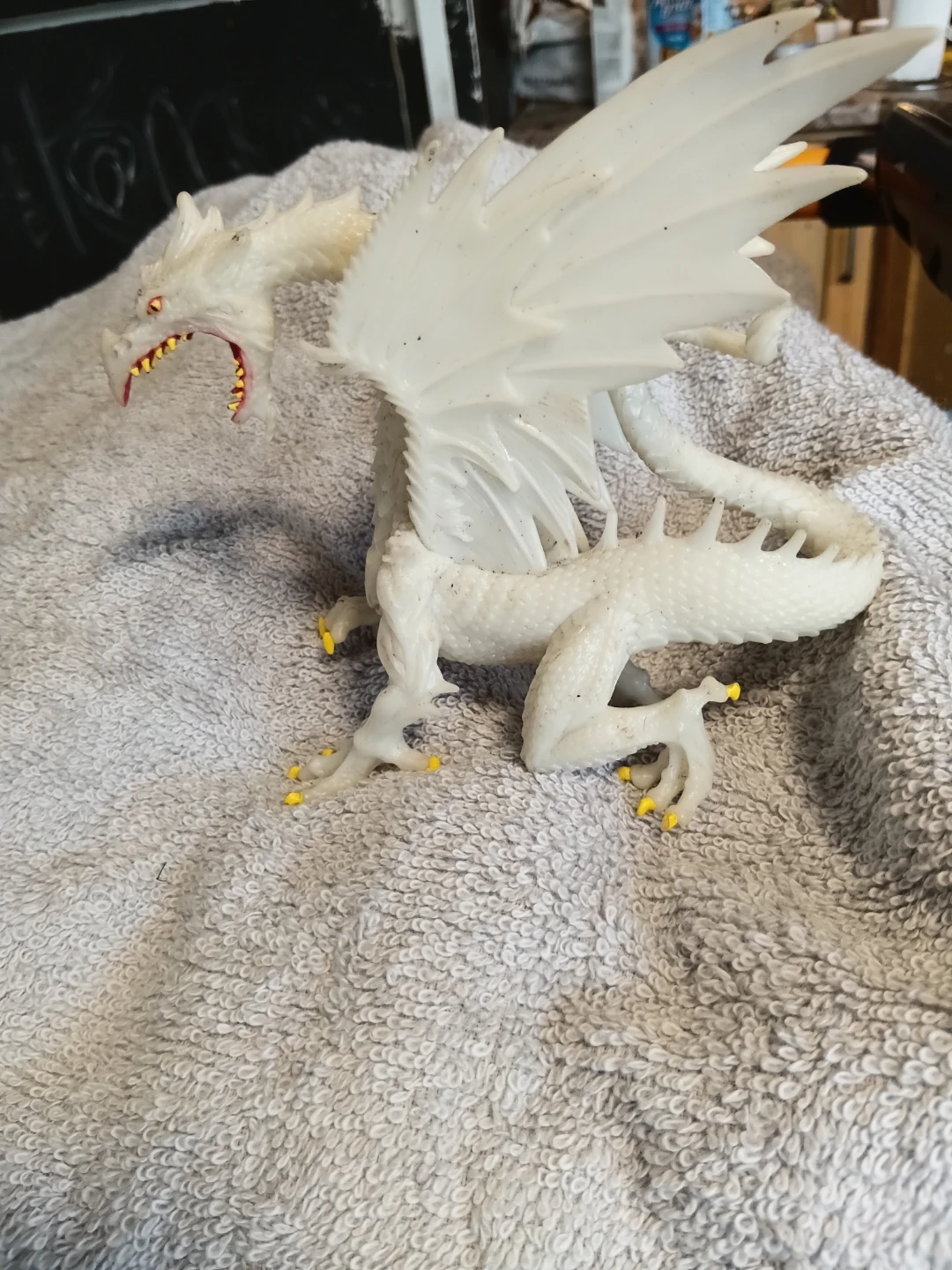 White Dragon Figurine Toy - photo 2