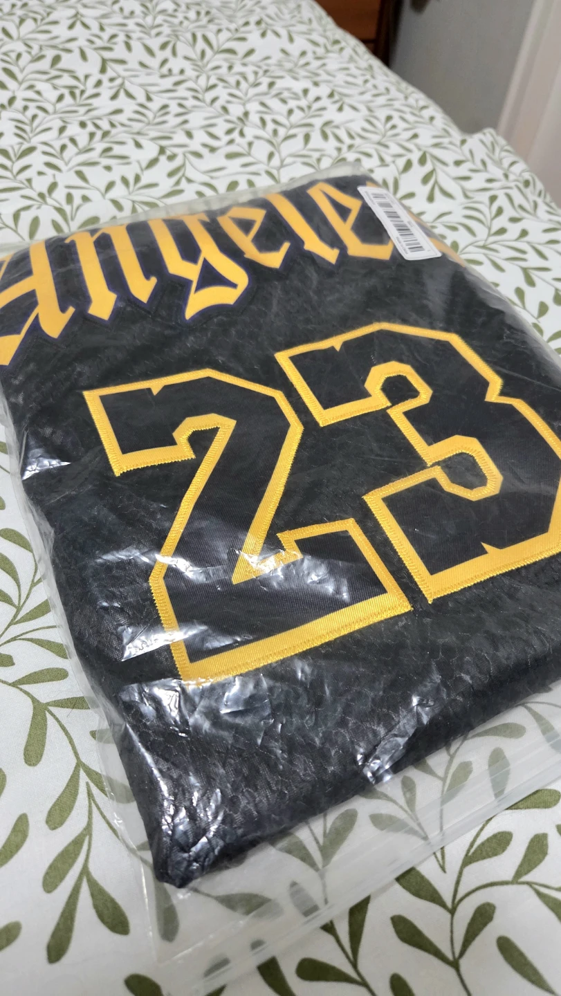 Basketball Jersey L size - LeBron James *new - photo 4