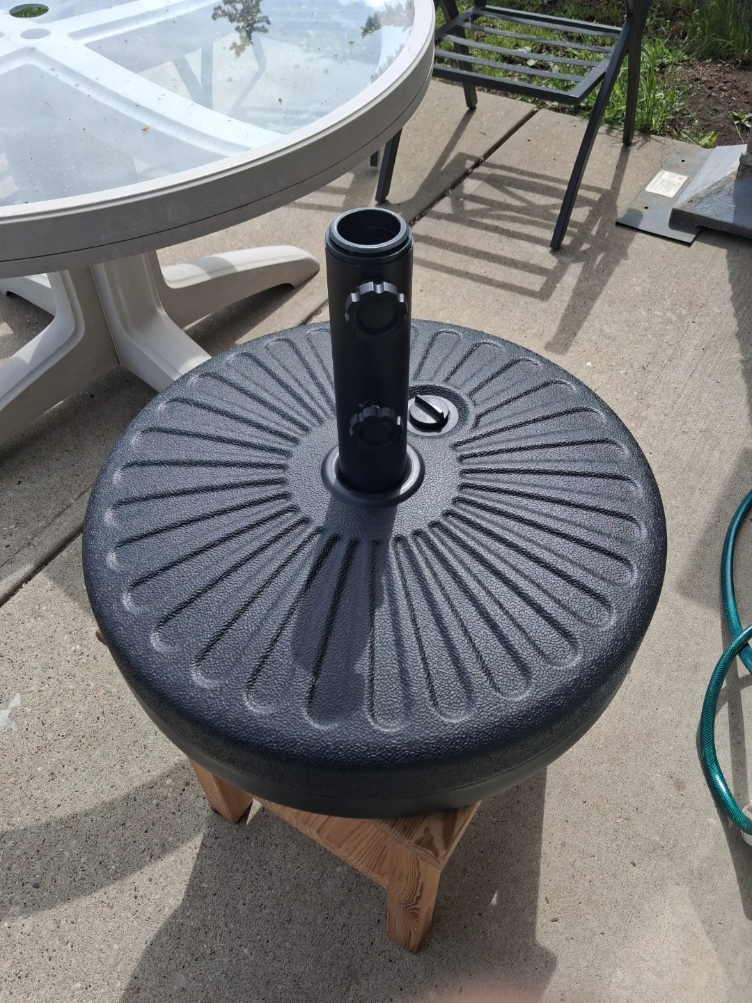 Black Patio Umbrella Base Stand - photo 3