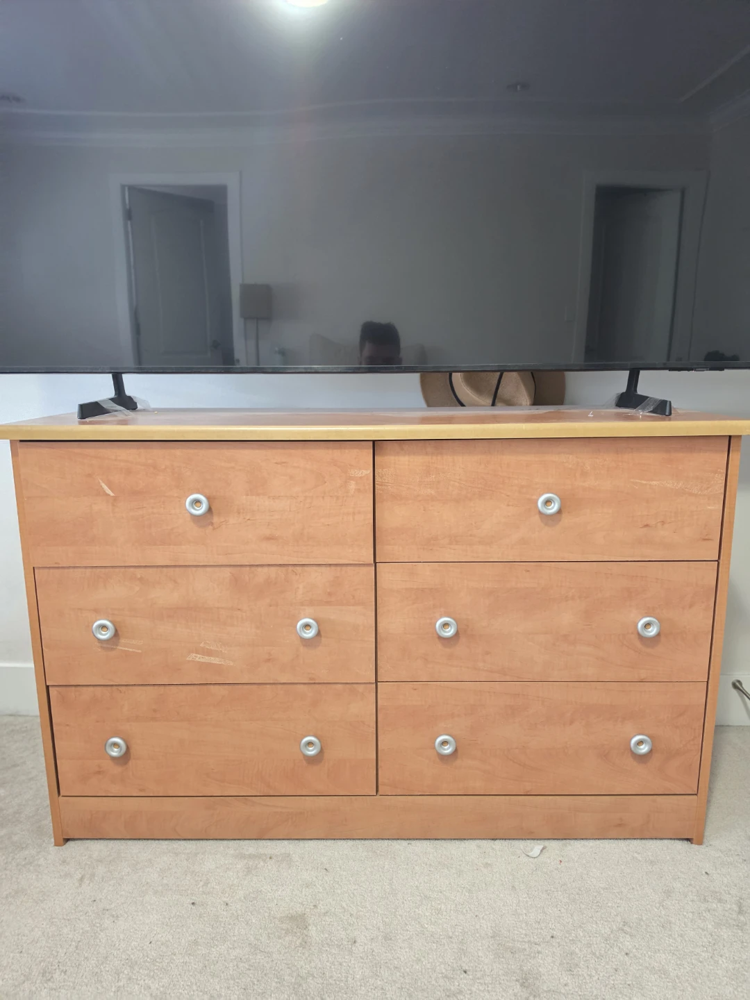 ​6-Drawer Wooden Dresser – Delivery Available!