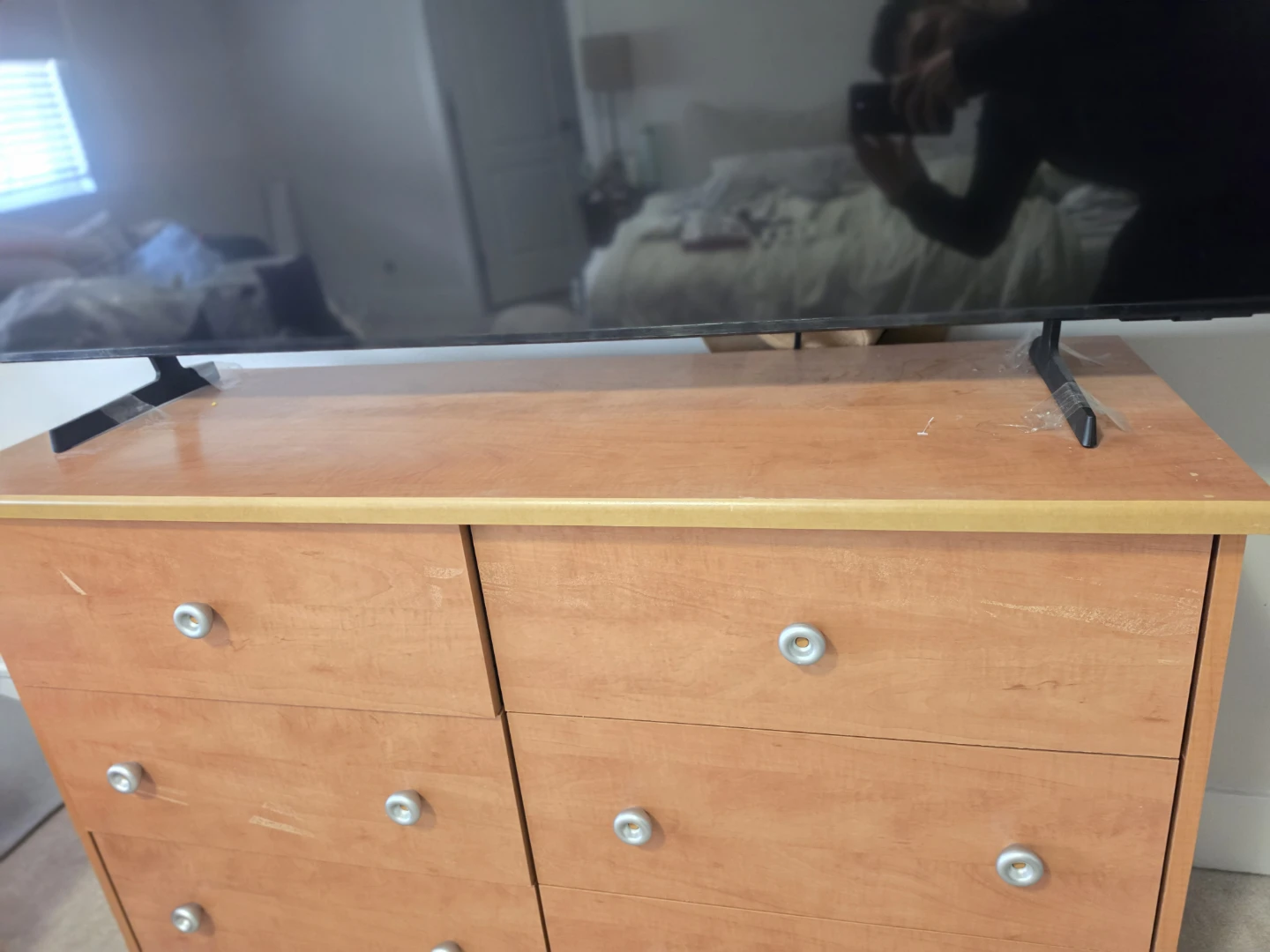 ​6-Drawer Wooden Dresser – Delivery Available! - photo 4