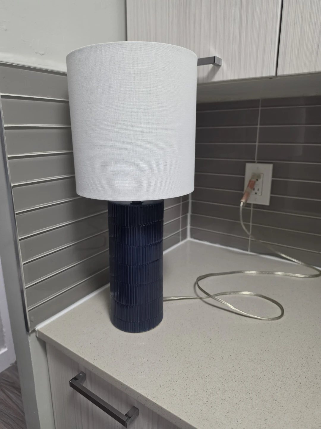 Navy Blue Textured Table Lamp with White Drum Shade - photo 2