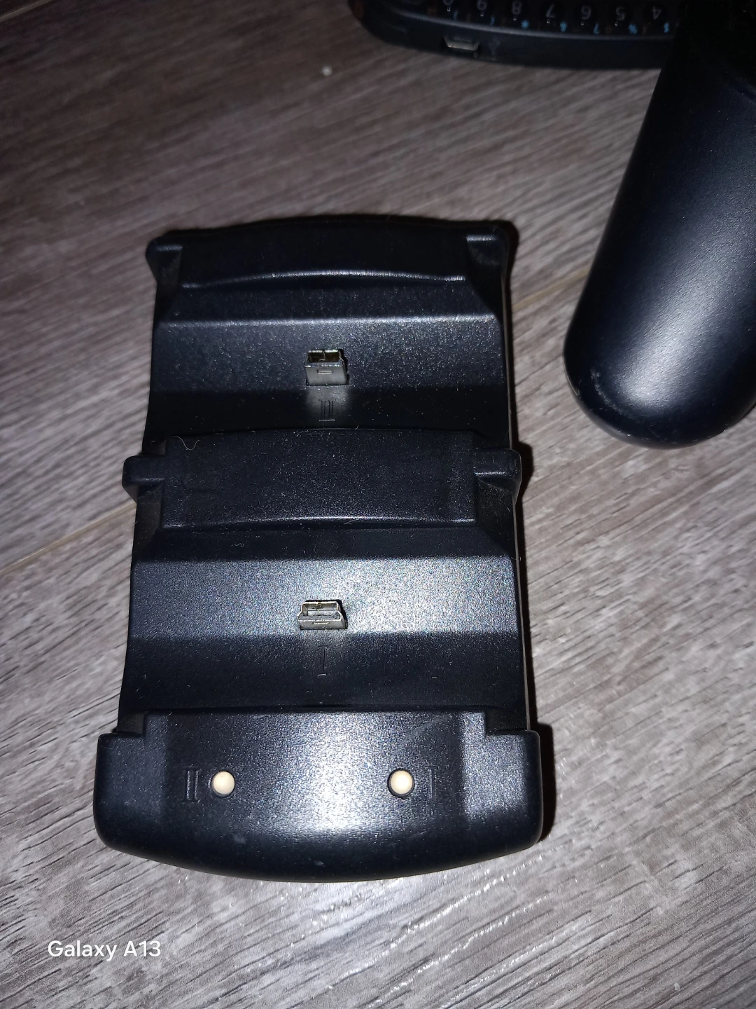 Sony PS3 Wireless Controllers and Charging Dock - photo 4