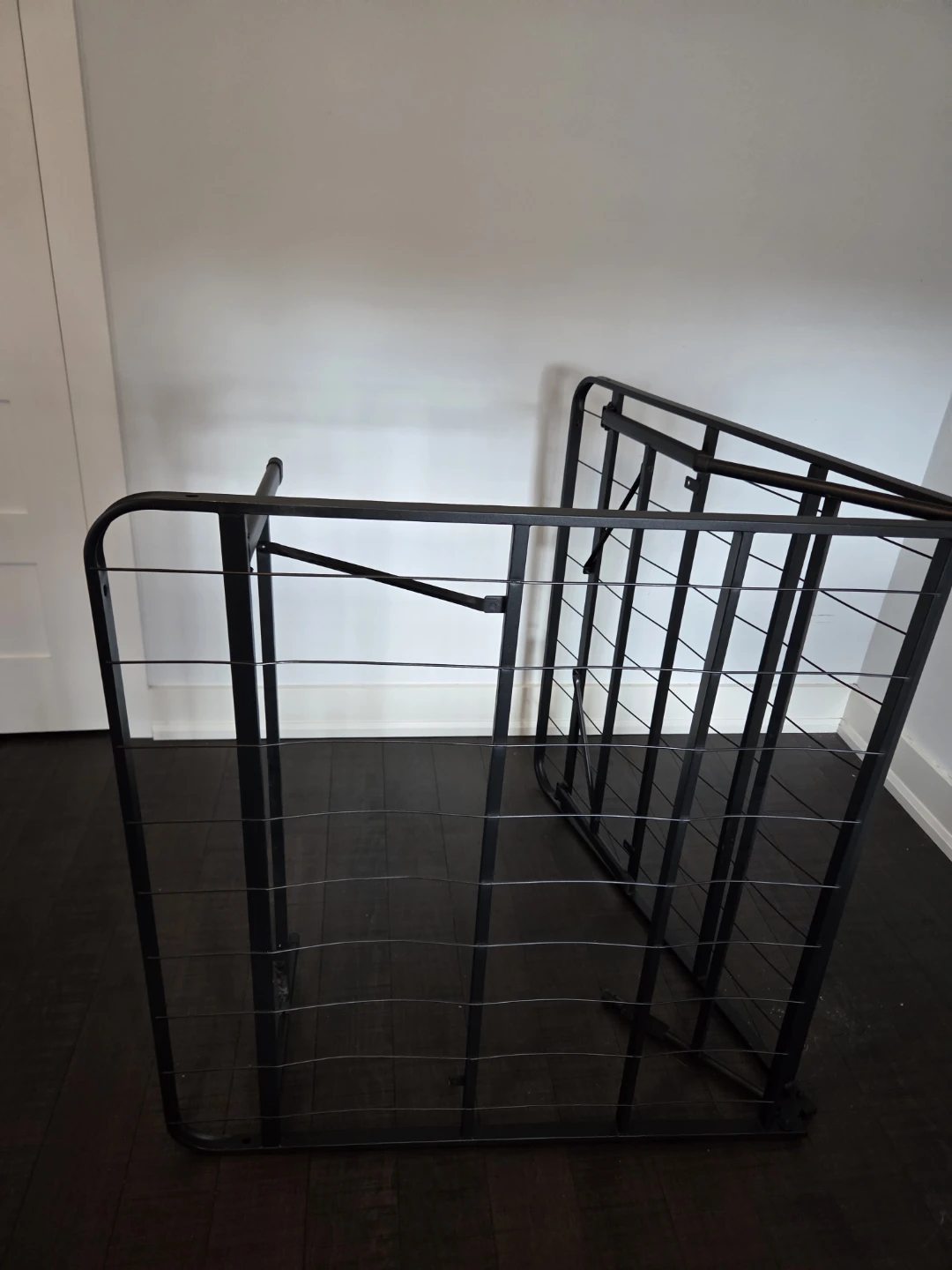 Metal Bed Frame (Twin size) - photo 2