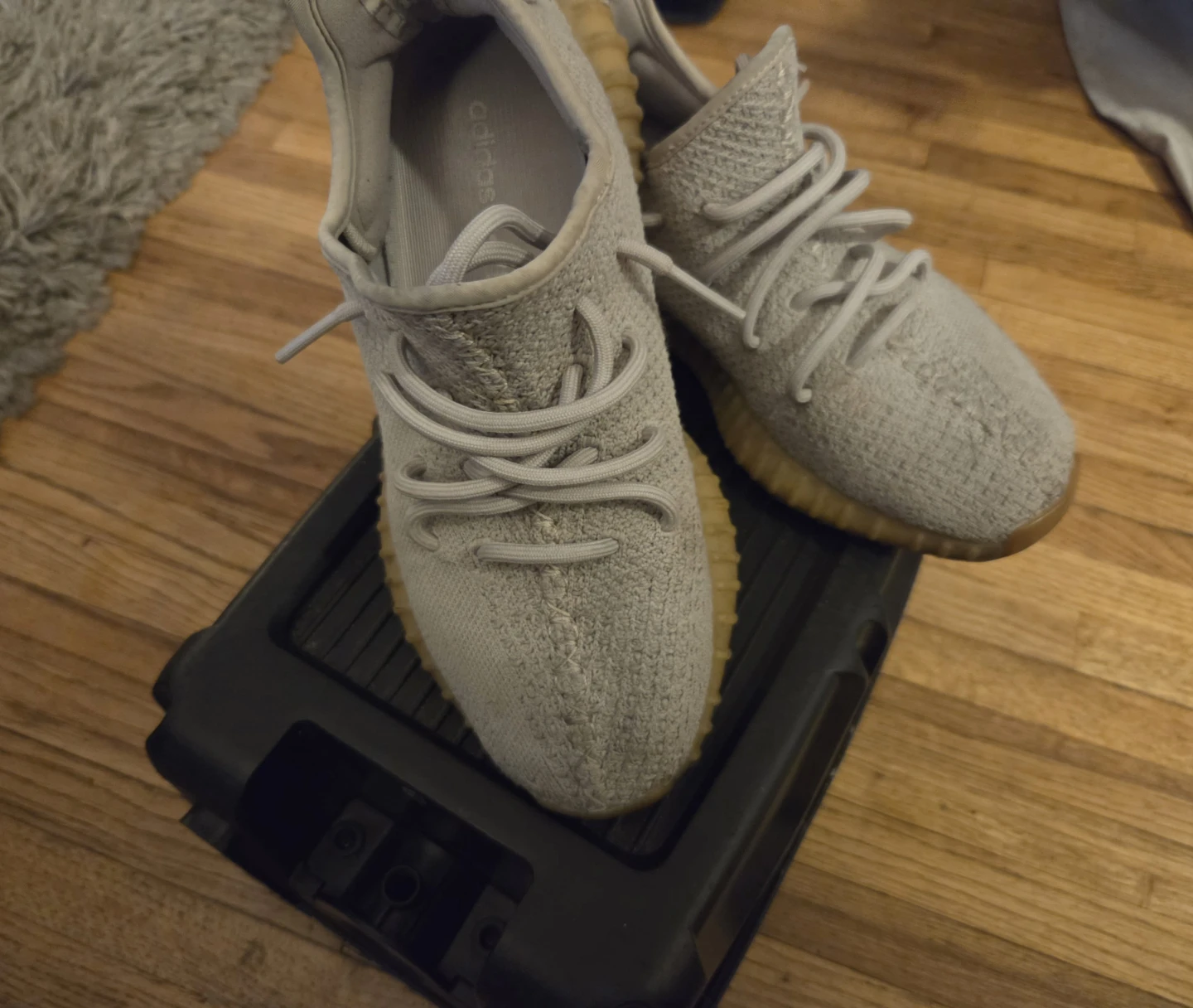 Adidas Yeezy Boost 350 V2 "sesame colour" - photo 3