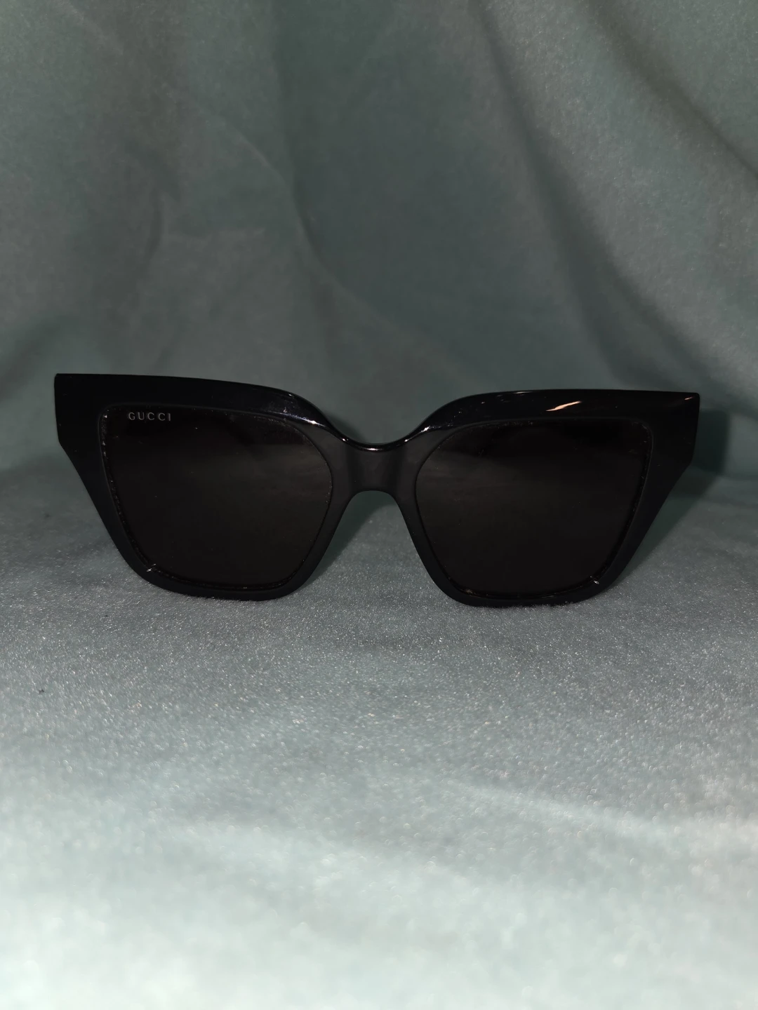 Gucci Black Cat-Eye Sunglasses GG1021S
