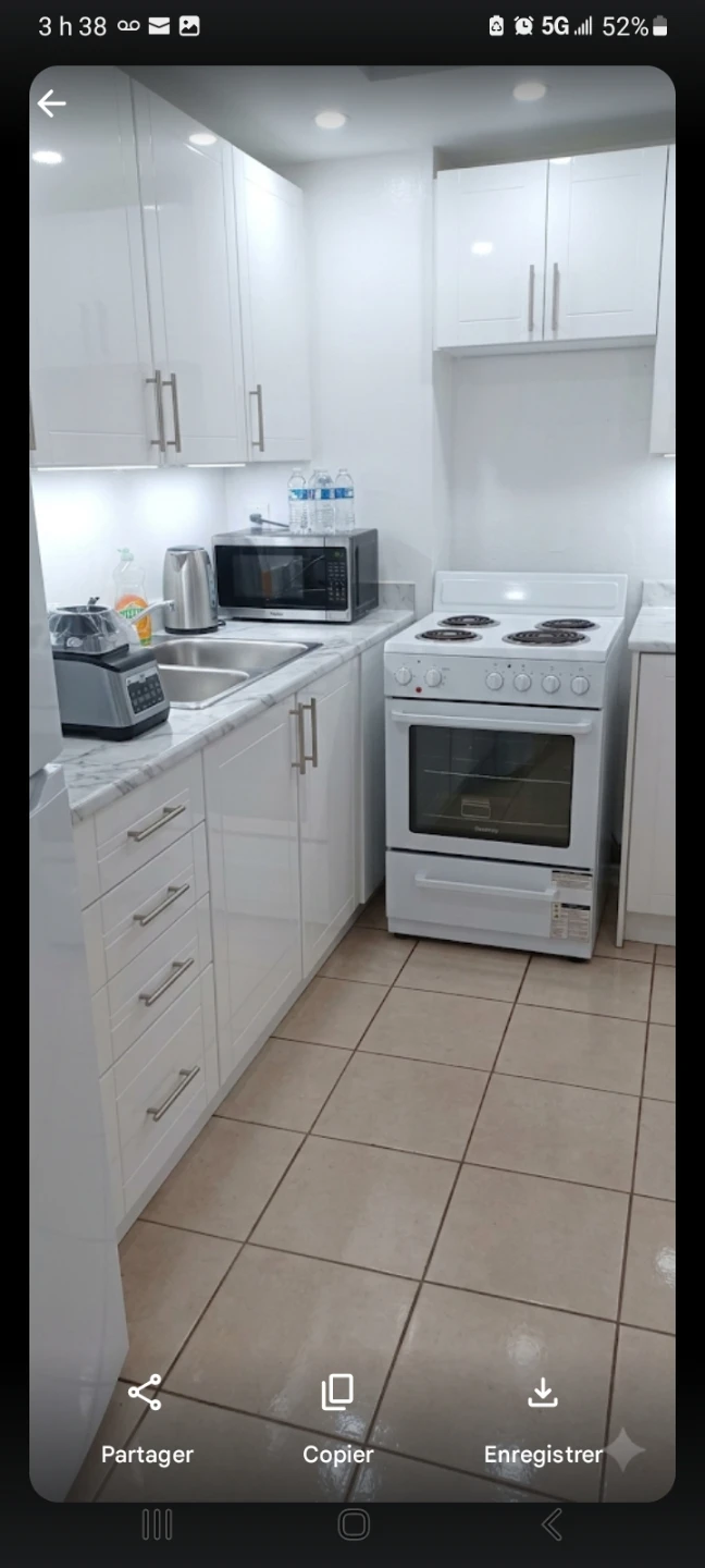 Shared Master Bedroom for Rent. - photo 4