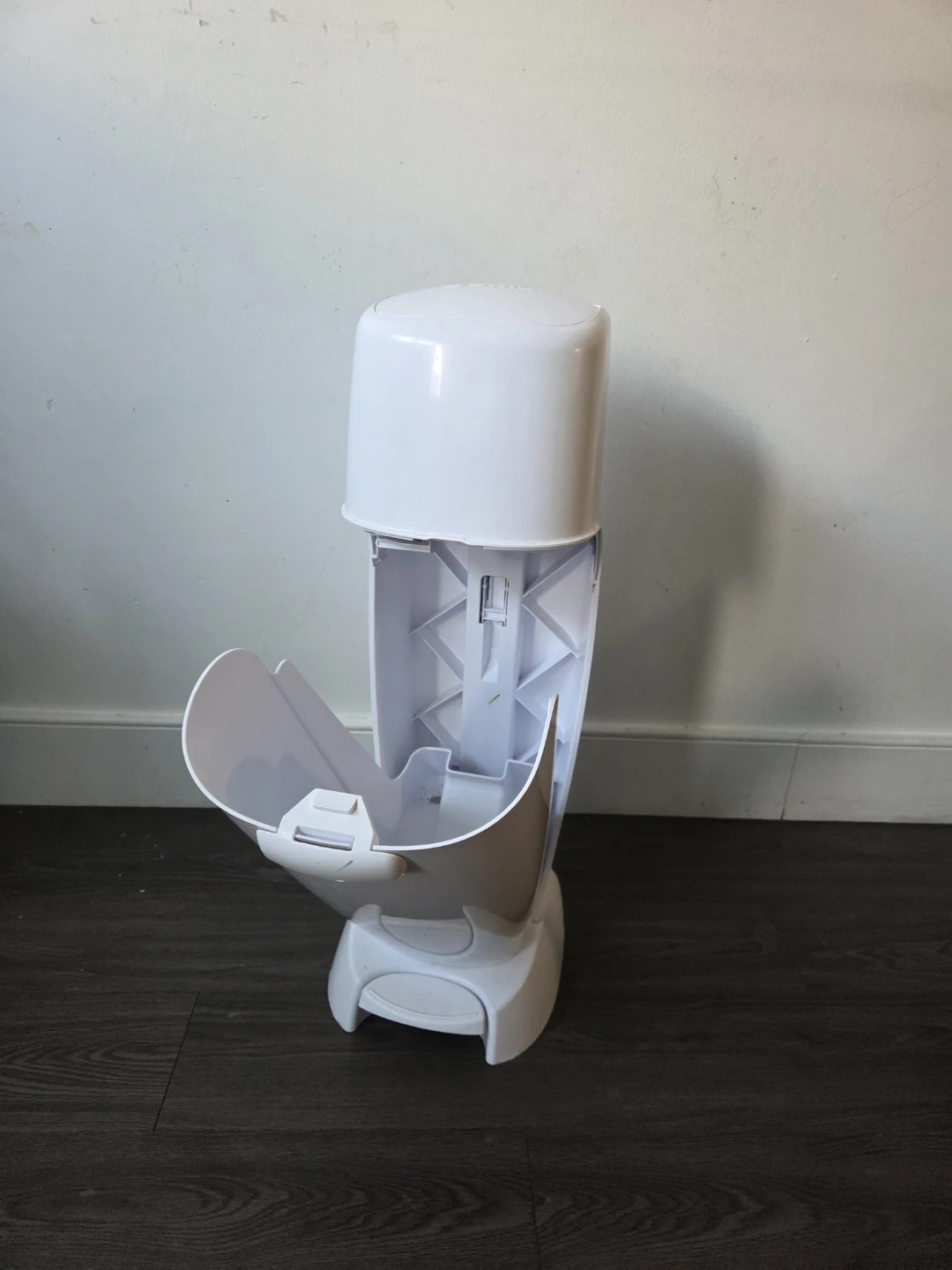 Ubbi Diaper Pail - photo 2