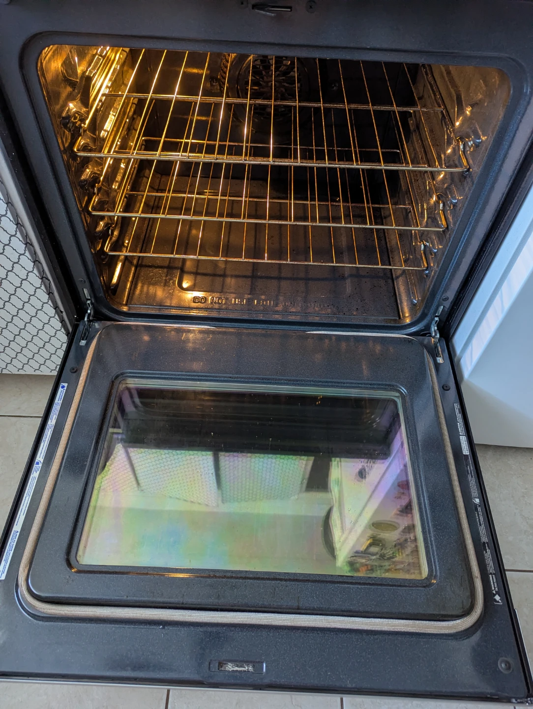 Frigidaire Electric Range - photo 2