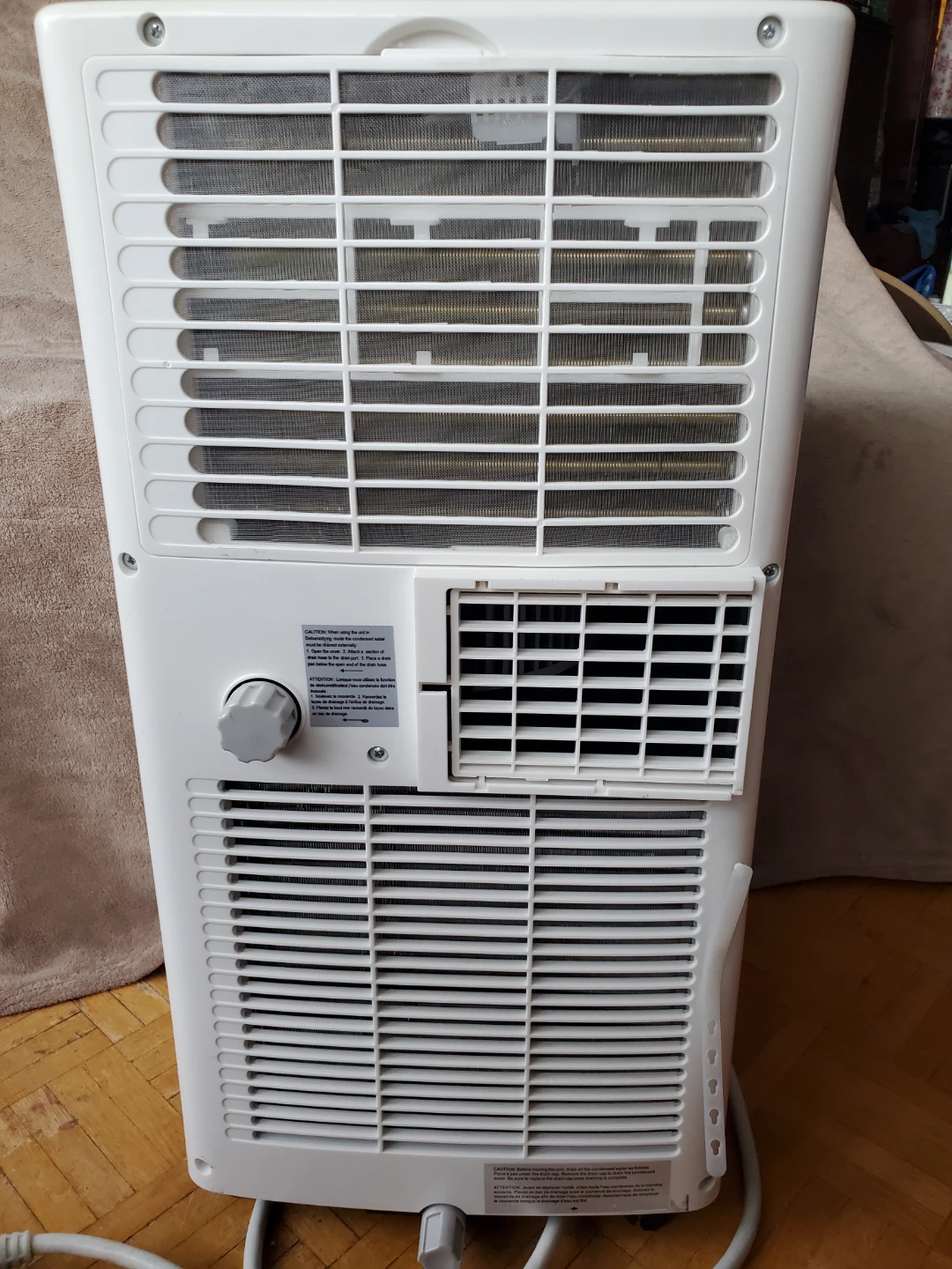 Danby 6,000 BTU Portable Air Conditioner - CLEANED! - photo 2