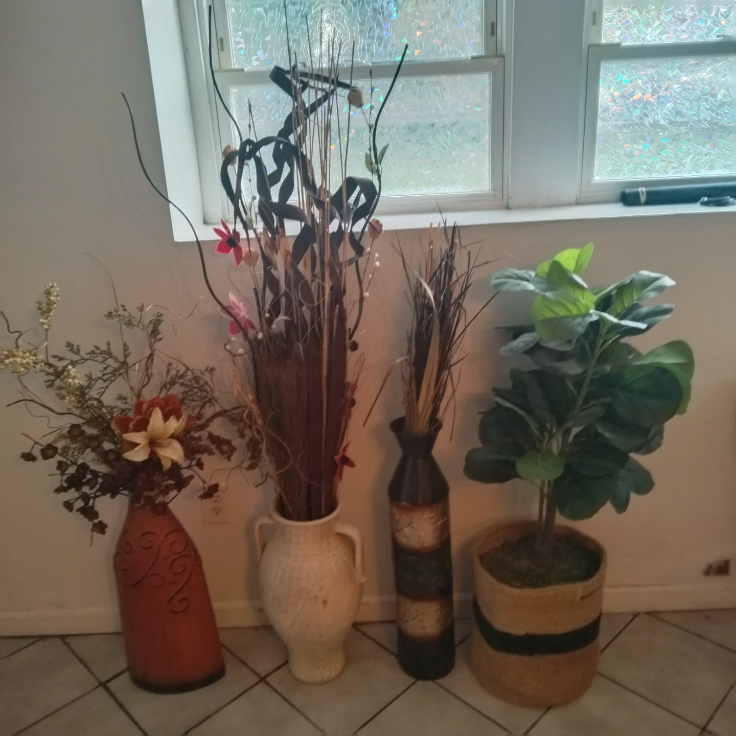 4 artificial plants