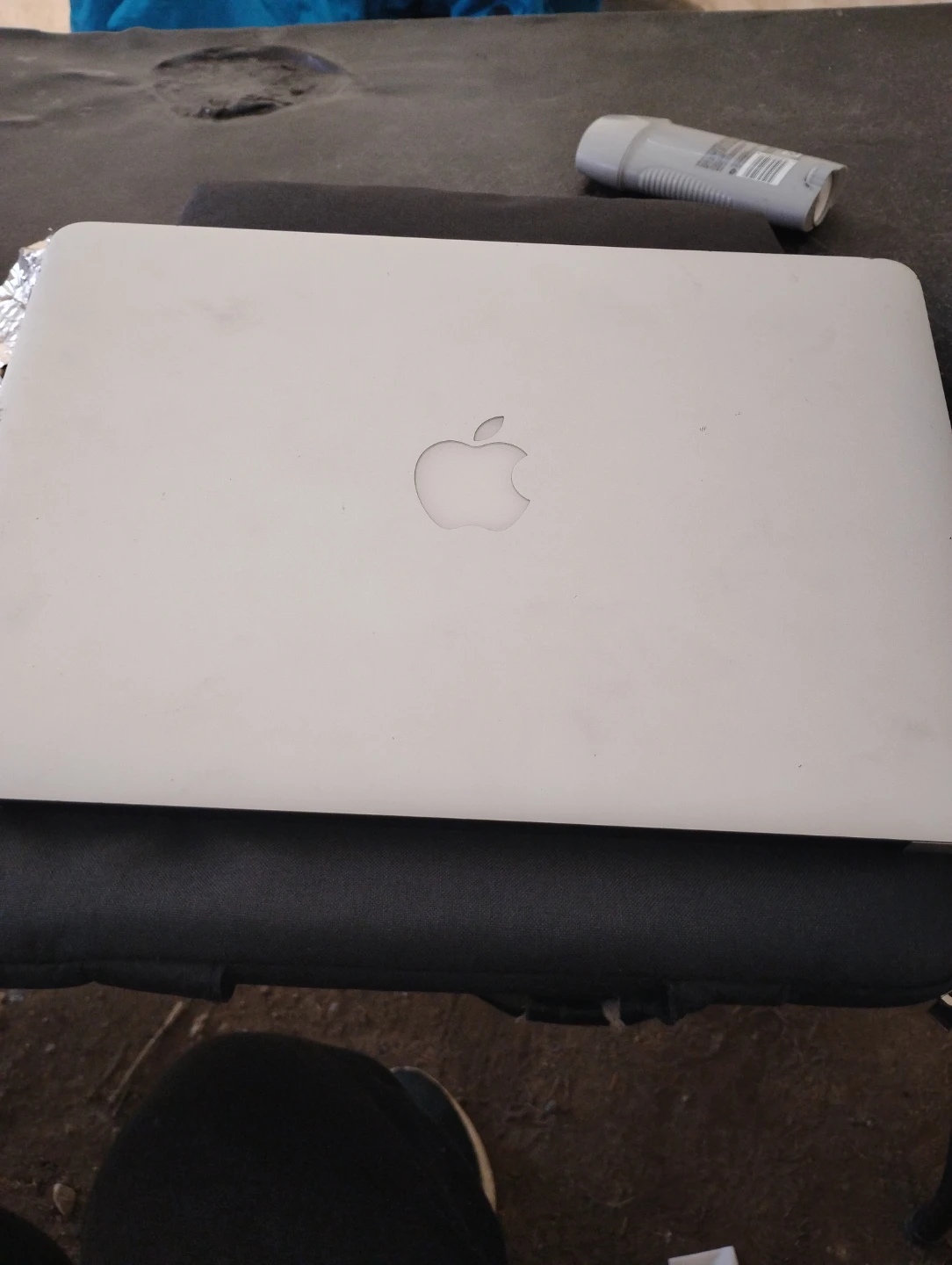 Apple MacBook Air Laptop - photo 2
