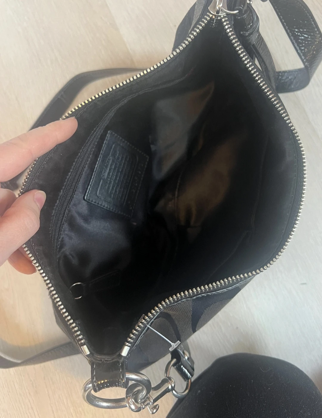 Coach Signature Monogram Shoulder Bag - photo 5