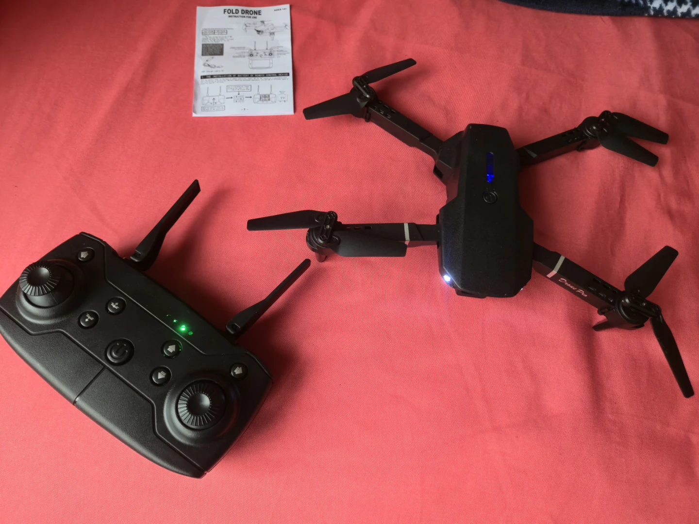 Black Fold Drone (E88 fold drone) with Remote and Case - photo 2