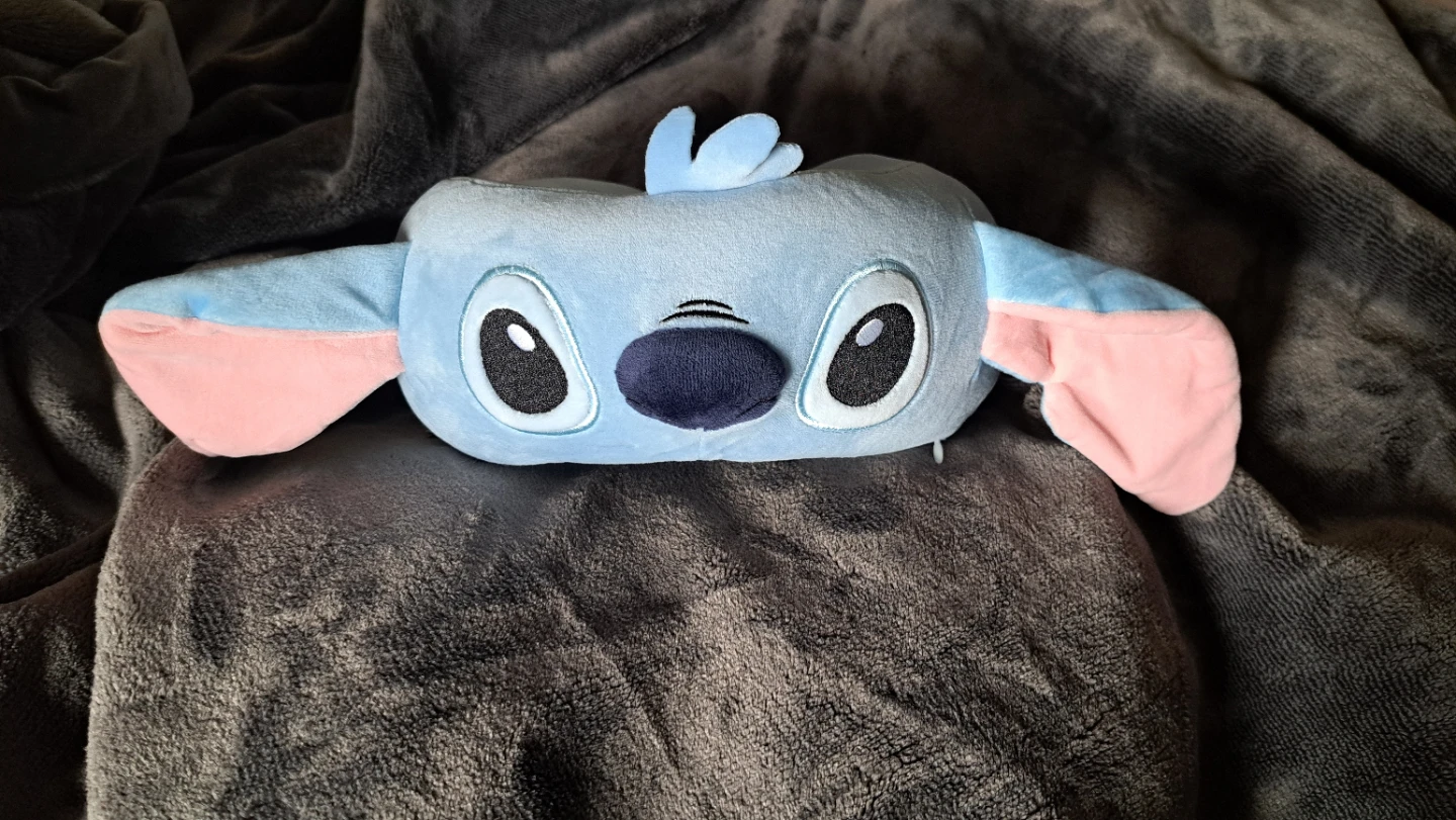 Travel Neck Pillow (Disney - Stitch) - photo 2