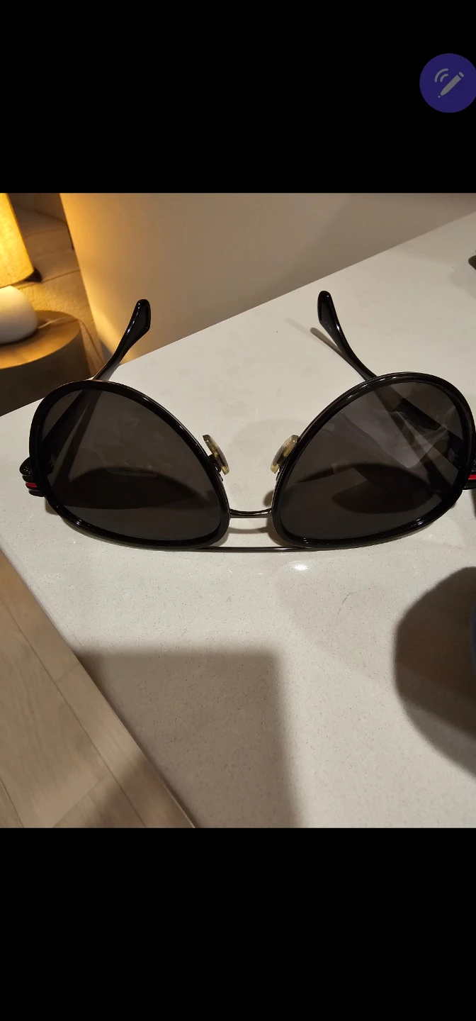 Gucci Sunglasses - photo 4