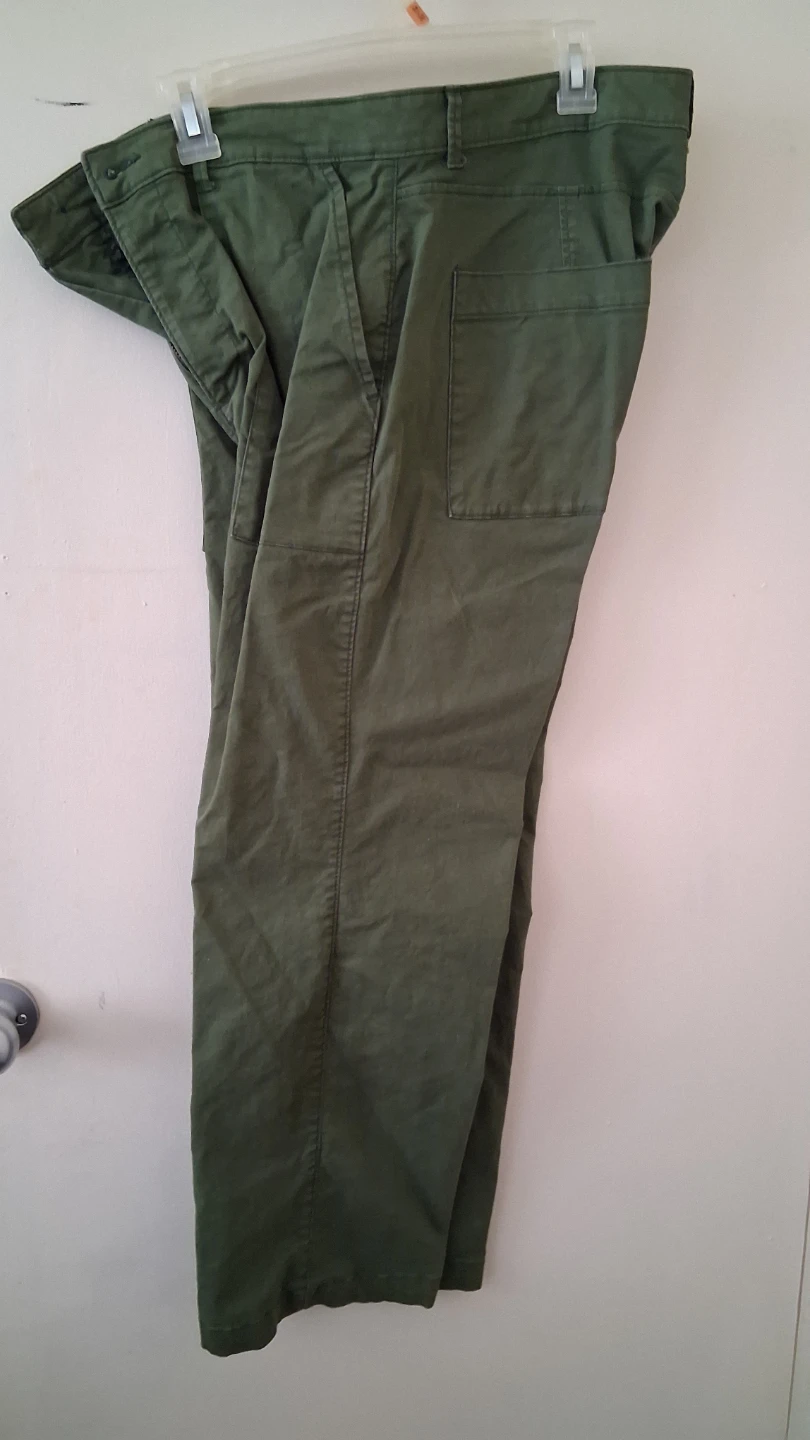 Old Navy Green Cargo Pants Size 12 - photo 2