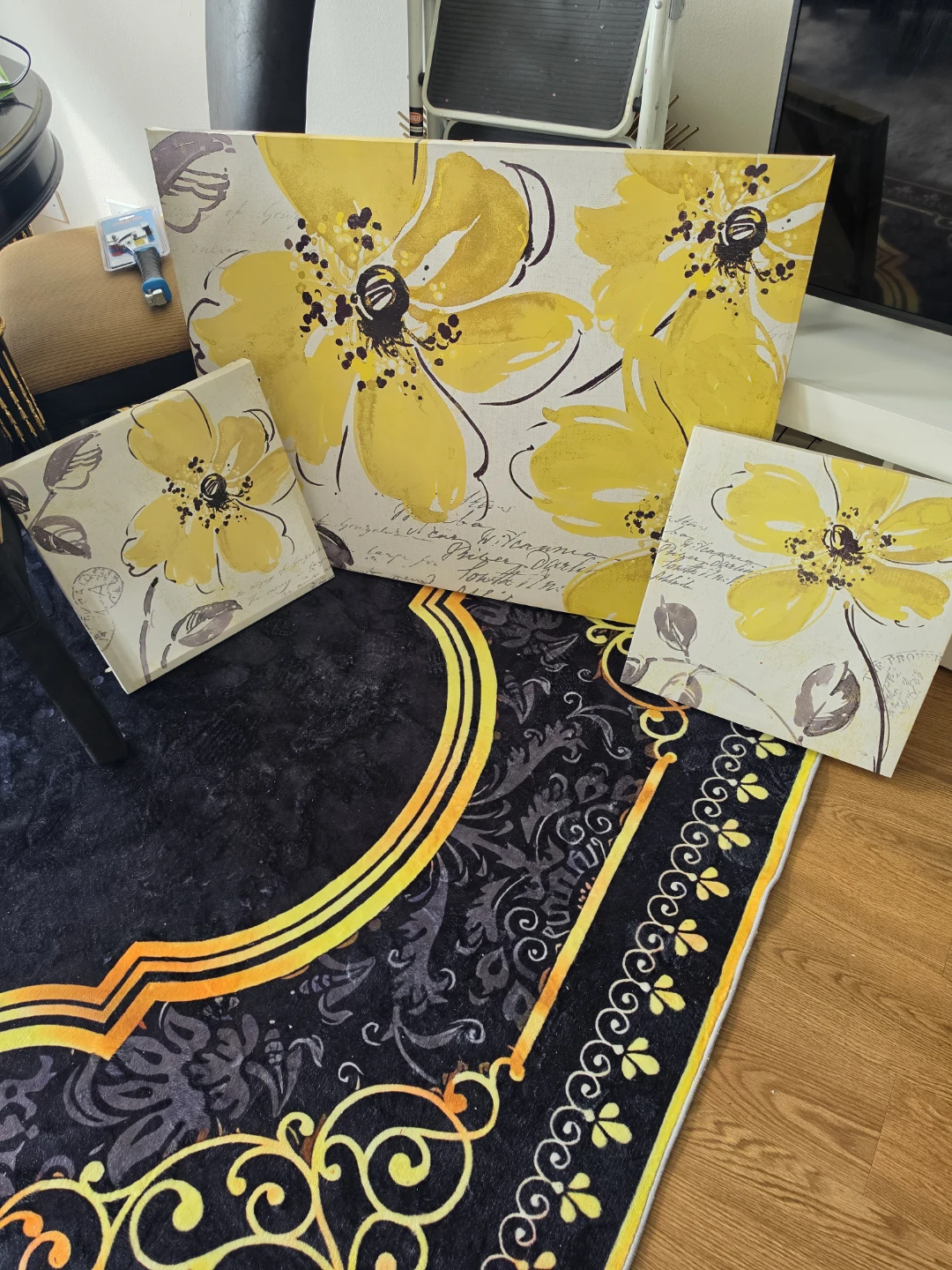 Set of 3 Yellow Floral Canvas Wall Art - photo 2