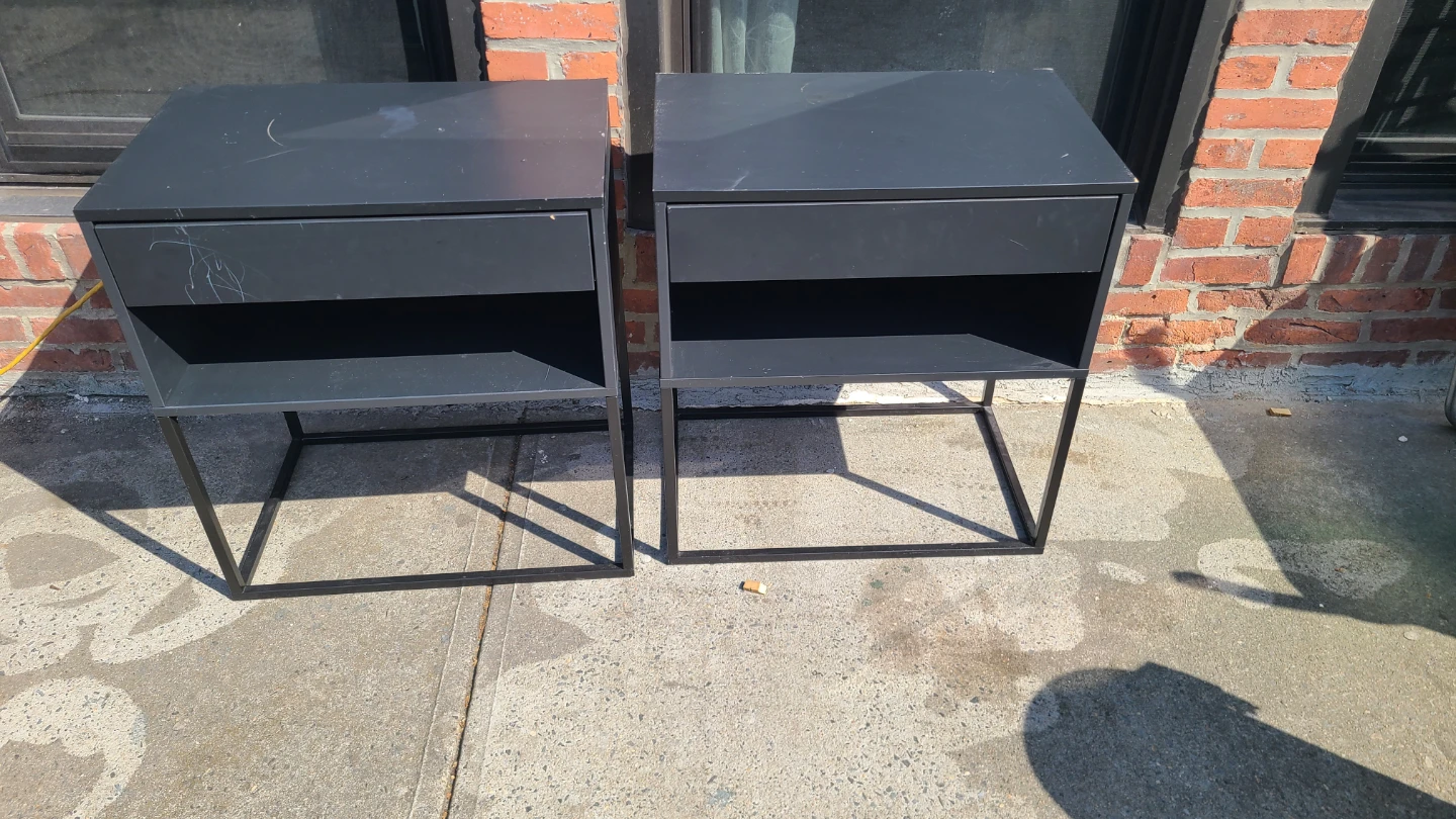 Set of 2 Black Nightstands with Drawer and Shelf