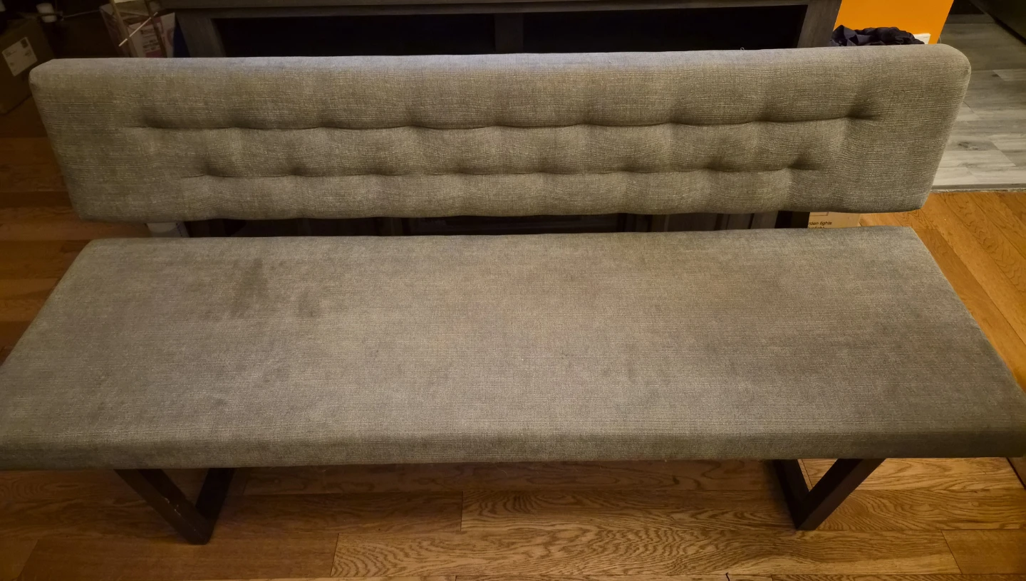 Tufted Back Bench Seating - photo 3