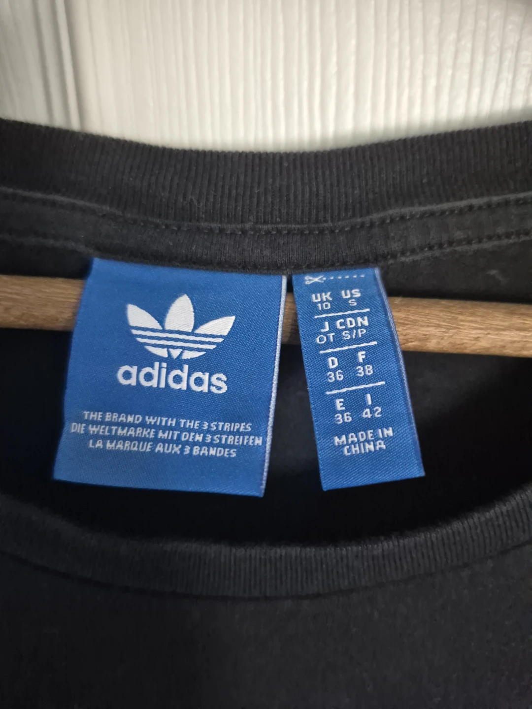 Adidas Black T-Shirt with Floral Logo - Size S - photo 3
