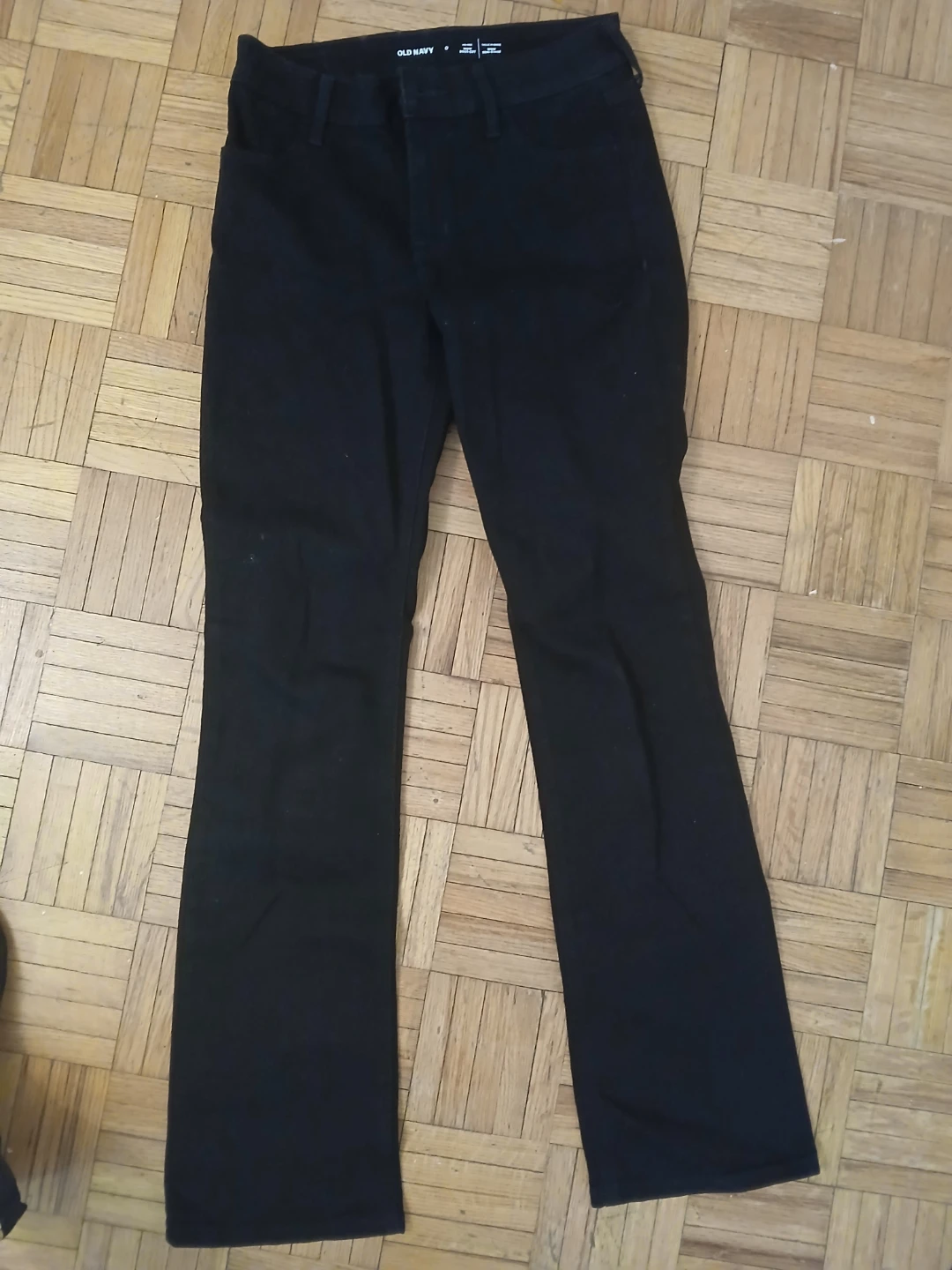 Old Navy Mid-Rise Boot-Cut Jeans - Black - photo 2