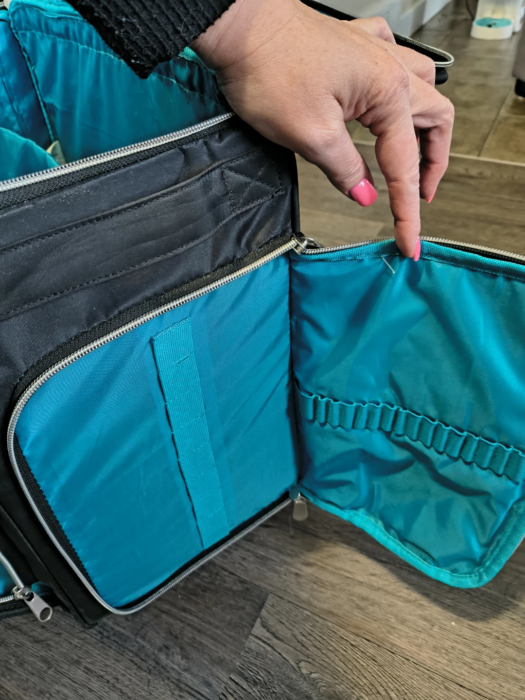 Black Rolling Craft Tote Bag - photo 4
