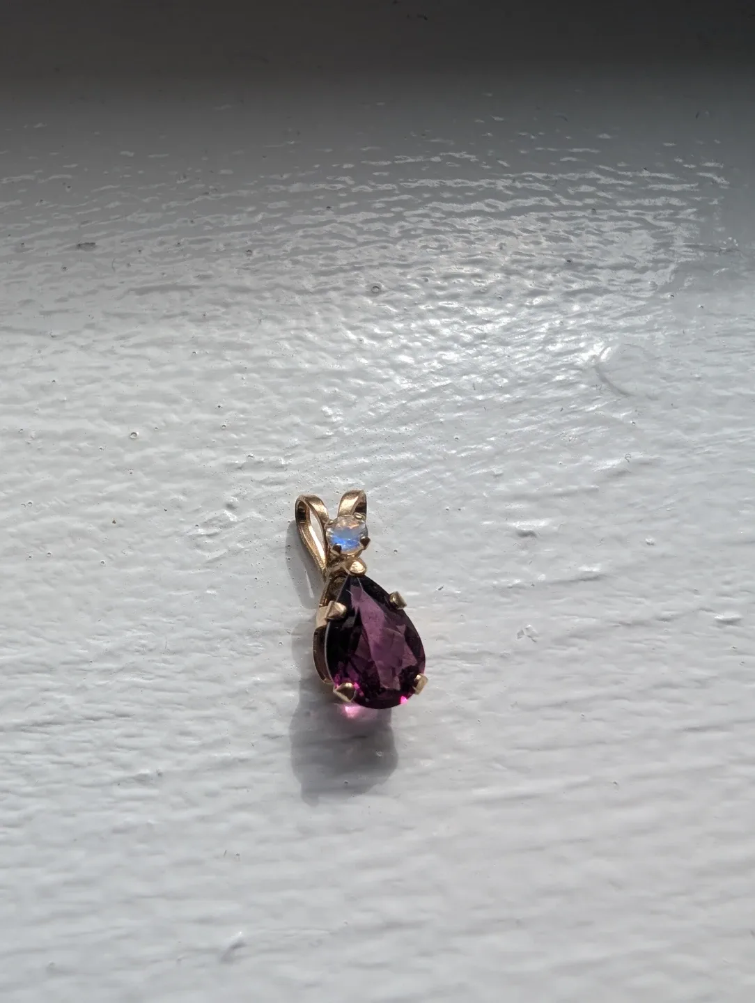 Brand New 10K Yellow Gold Garnet Pendant For Sale - photo 4