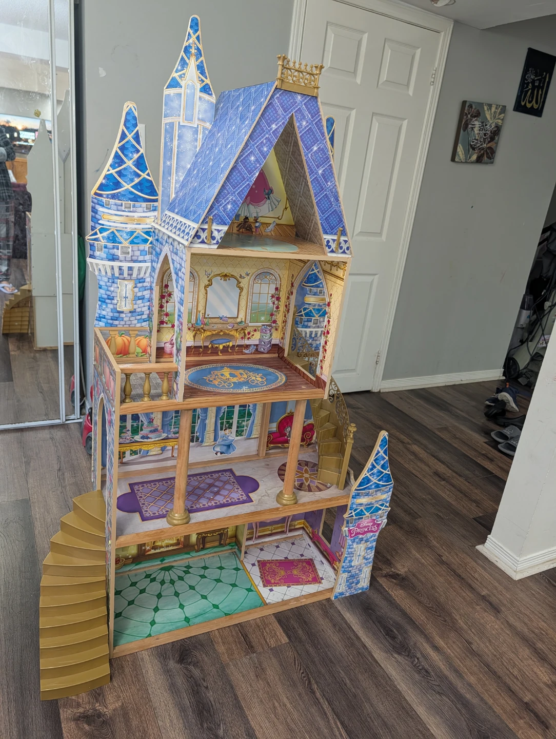 Wooden Princess Castle Dollhouse