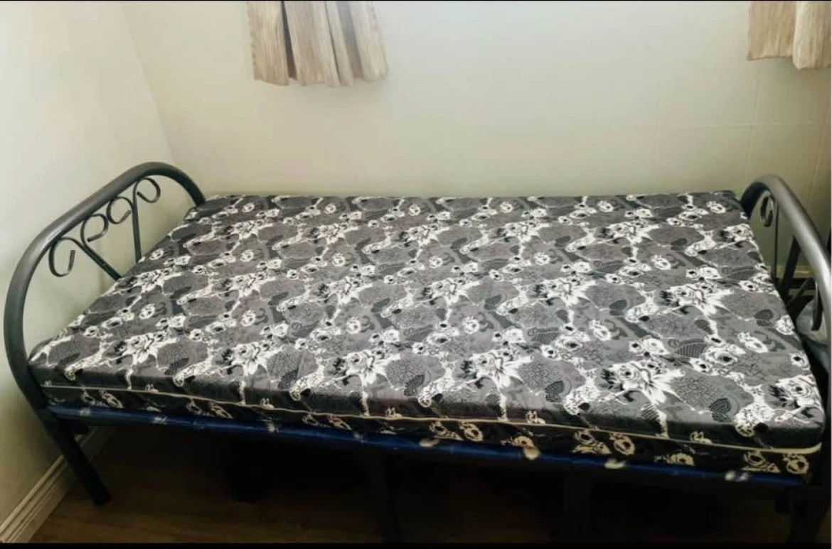 Folding Twin Bed with Mattress - photo 2