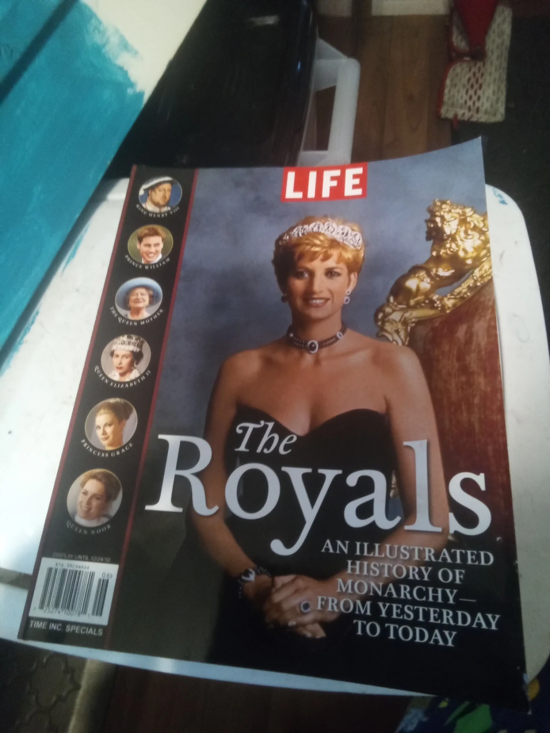 LIFE The Royals: An Illustrated History of Monarchy Magazine