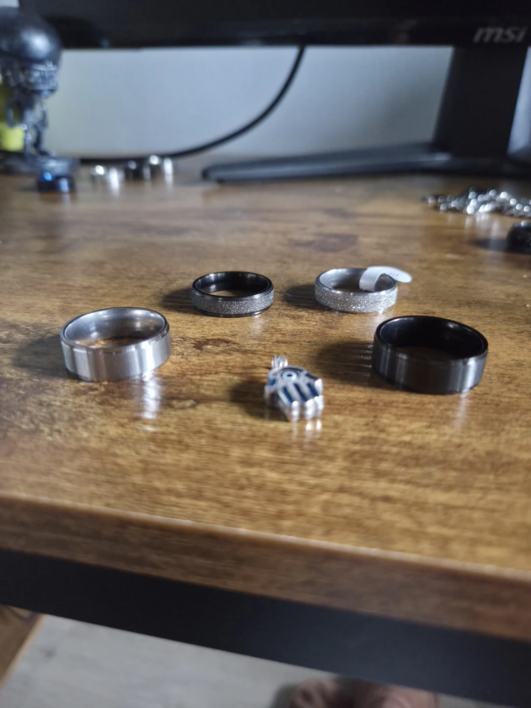 Mixed Lot of Rings and Hamsa Pendant - photo 2