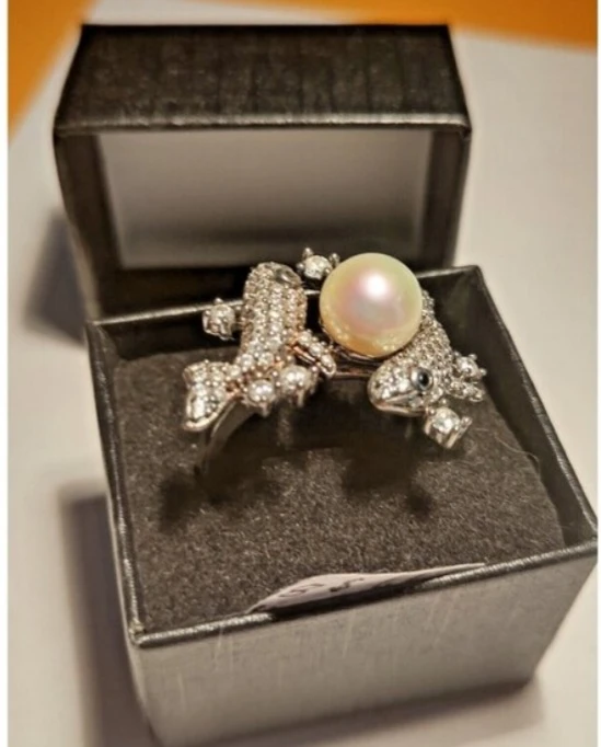 Sterling Silver white Pearl Ring with Gemstone Accents