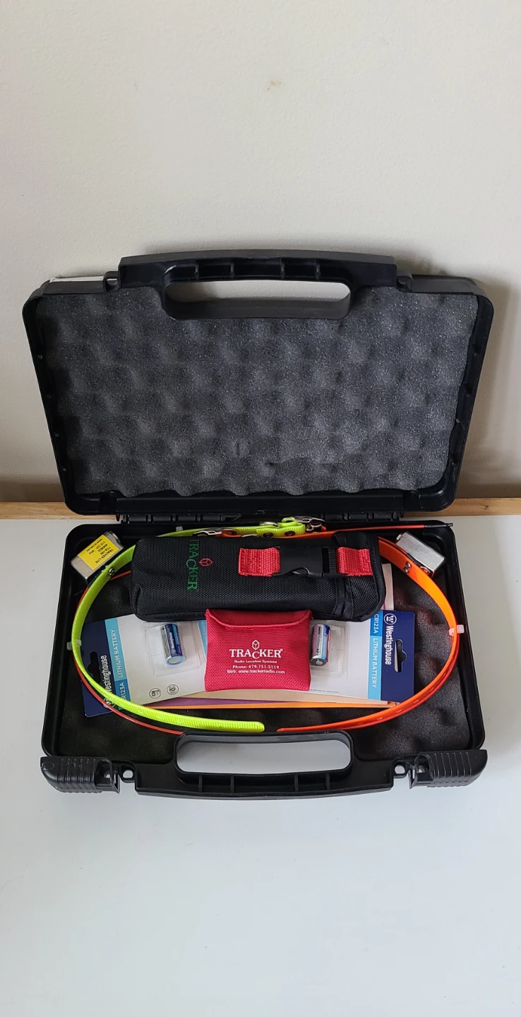 RF Dog Tracking System & 2 Collars In Case. Never Used