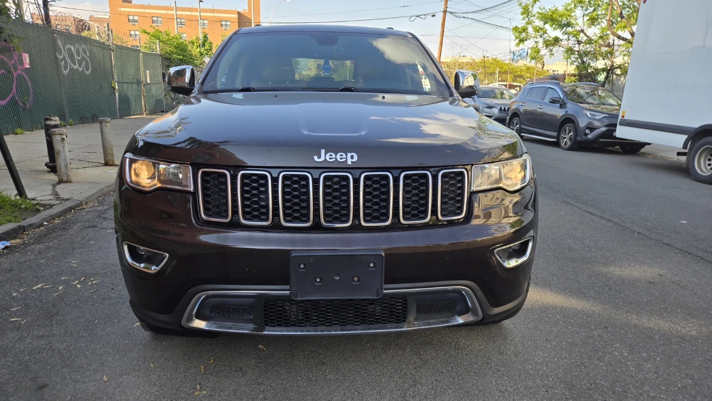 2017 Jeep Grand Cherokee 4x4 LIMITED 4D - photo 3