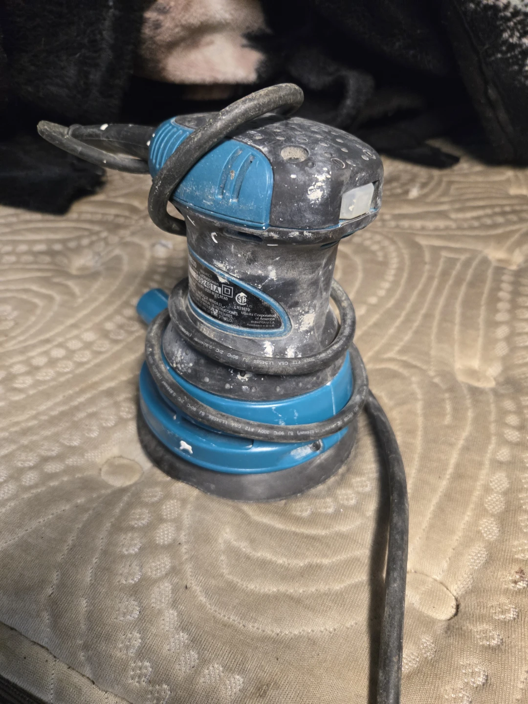 Makita BO5030 Random Orbit Sander - photo 2
