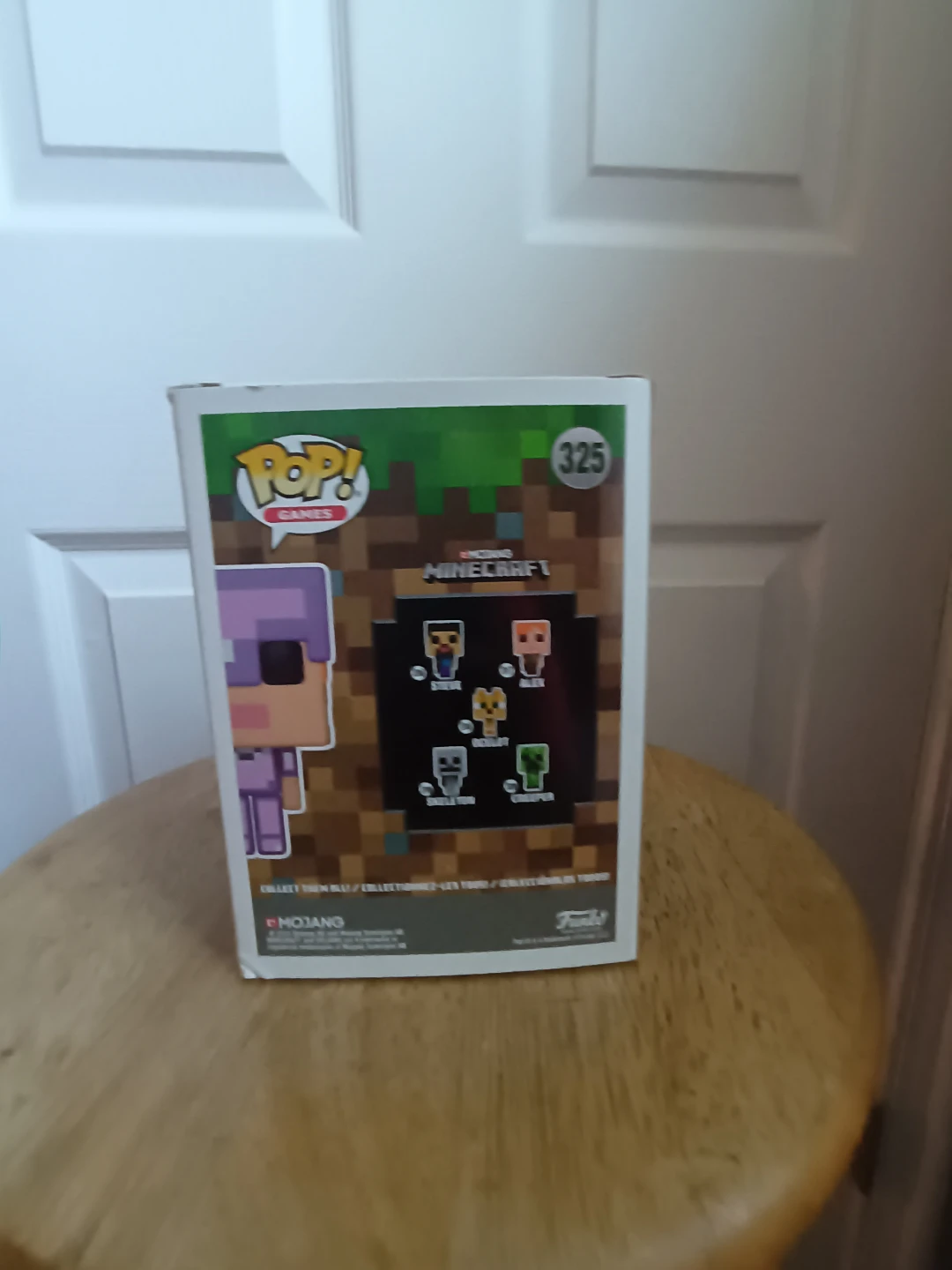 Funko Pop! Minecraft Alex in Enchanted Armor #325 - photo 3