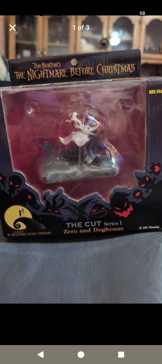 Tim Burton's Nightmare Before Christmas Zero and Doghouse Figure