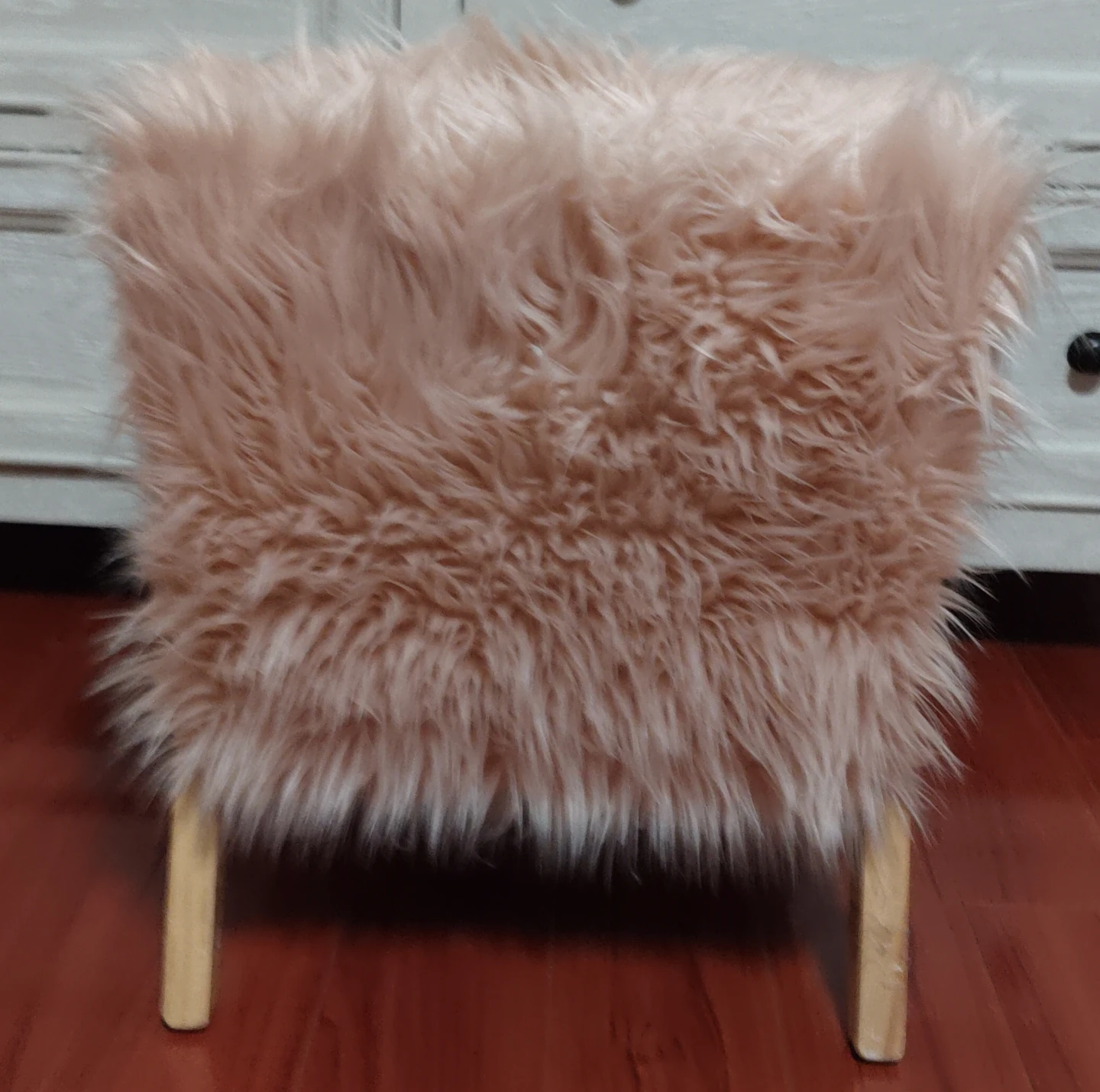 Pink Faux Fur Accent Chair with Wooden Frame - photo 3