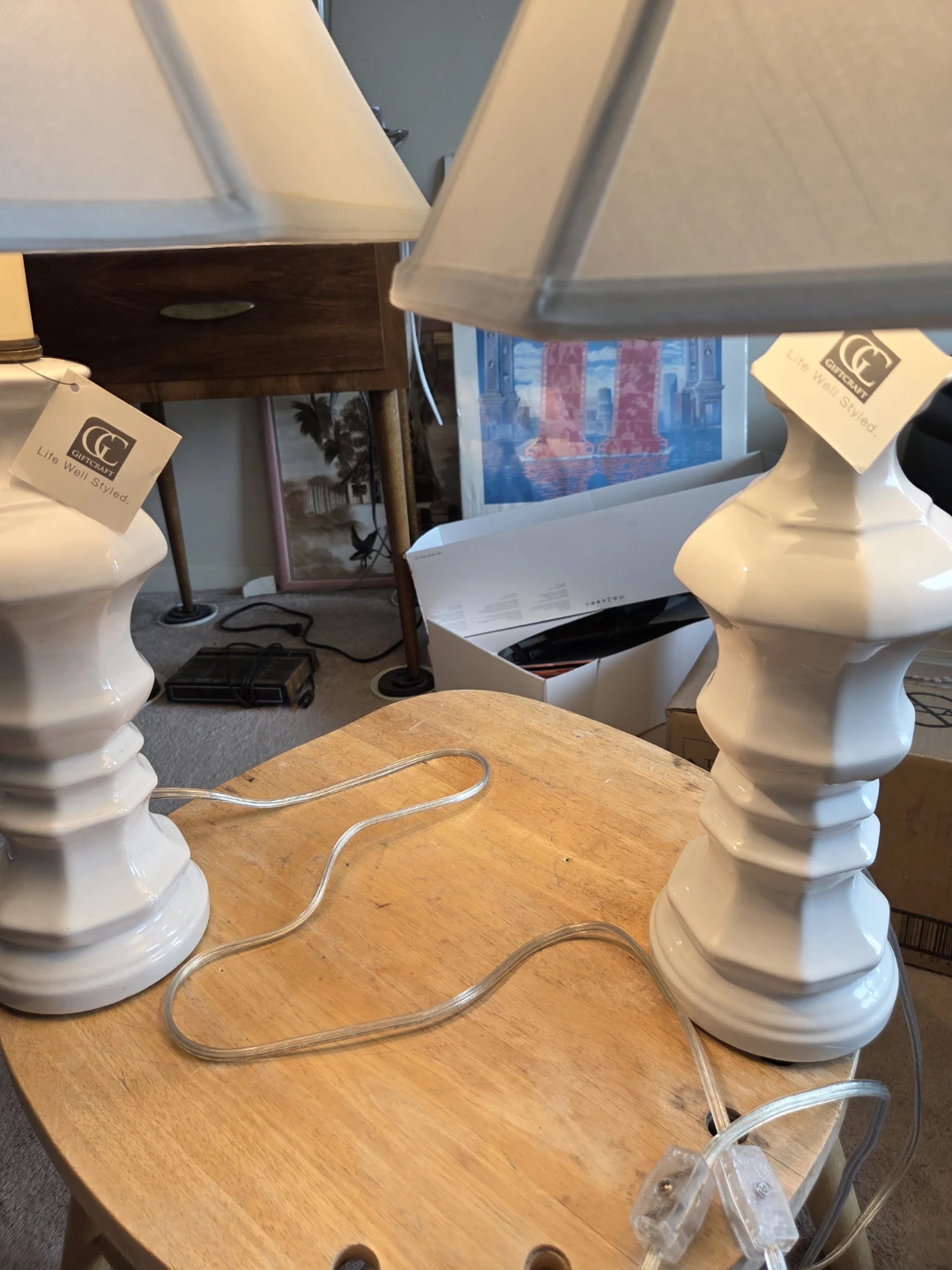 Giftcraft White Table Lamp - photo 3