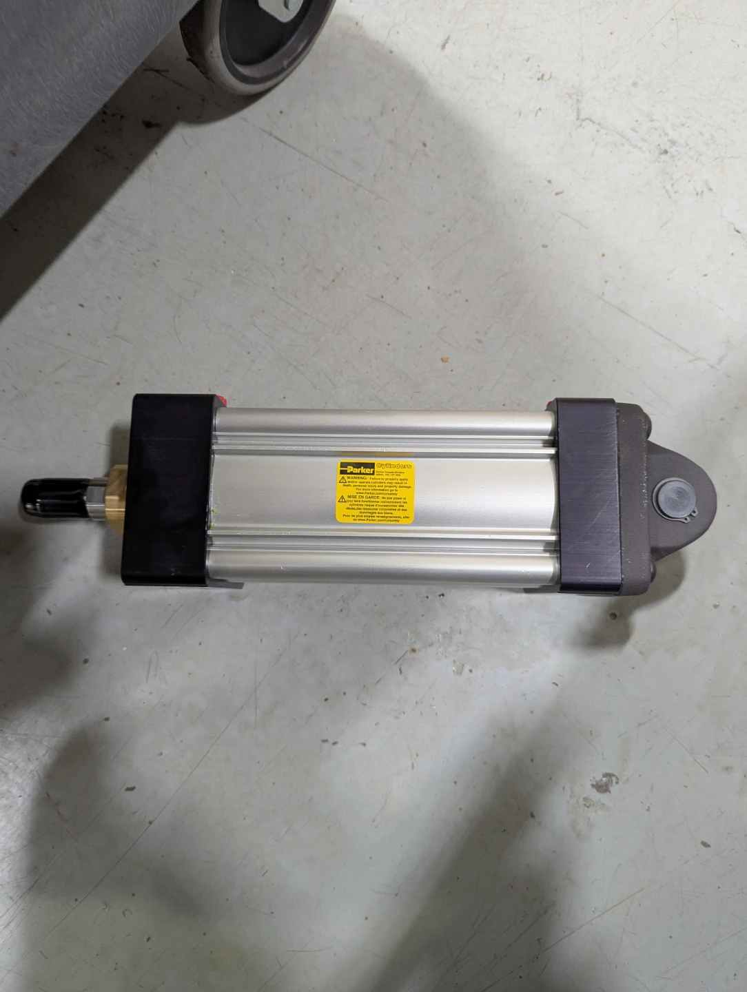 Parker Pneumatic Cylinder 3.25BB4MA3U14A05.00 - photo 3