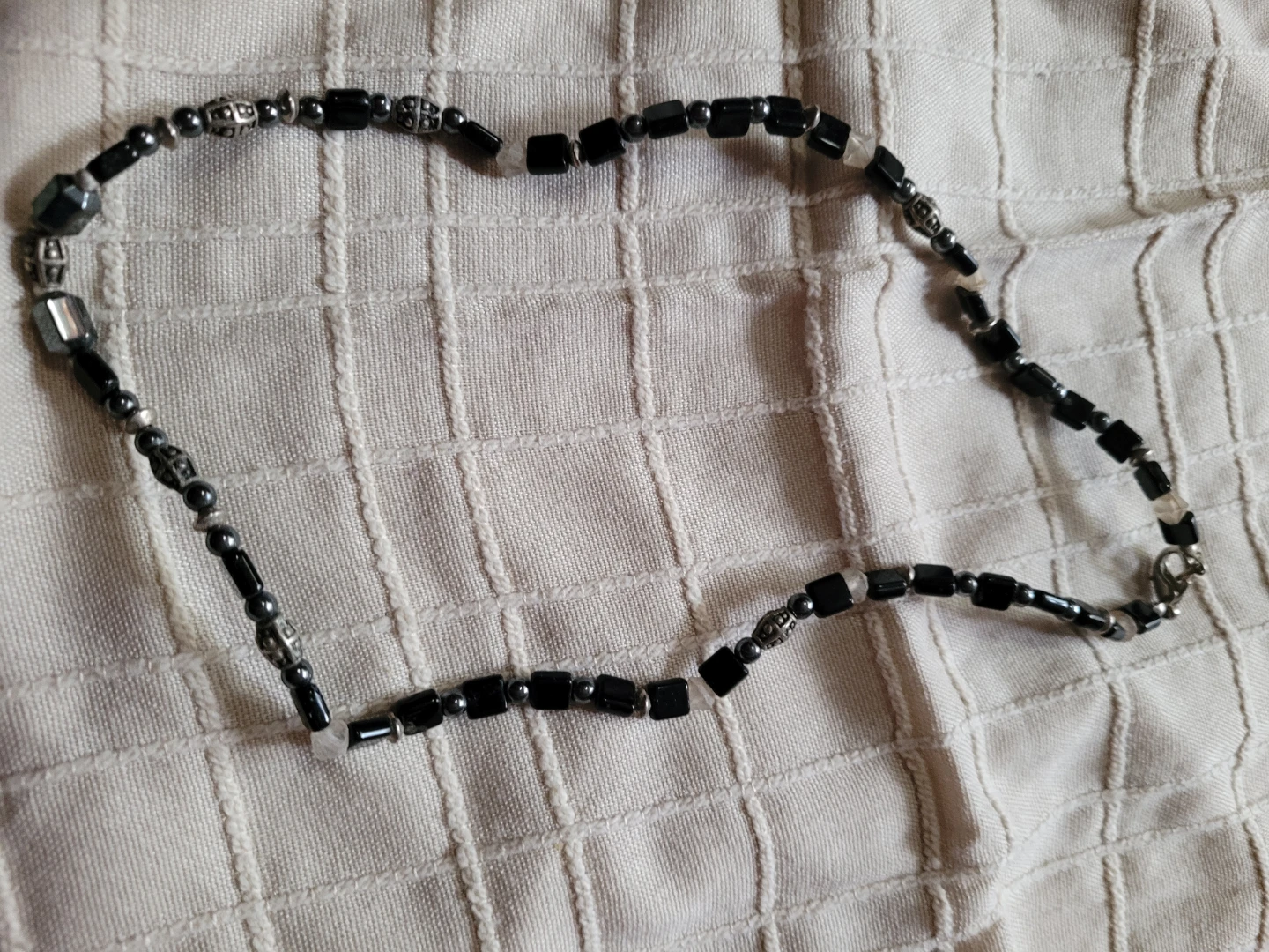 Black and Silver Beaded Necklace - photo 2