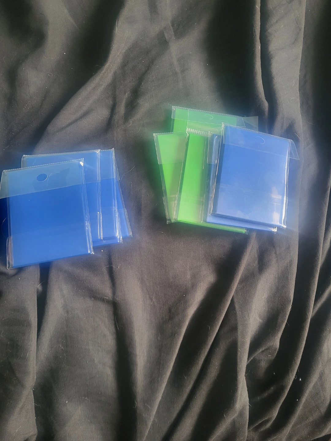 7 Blue & 3 Green Plastic Card Sleeves